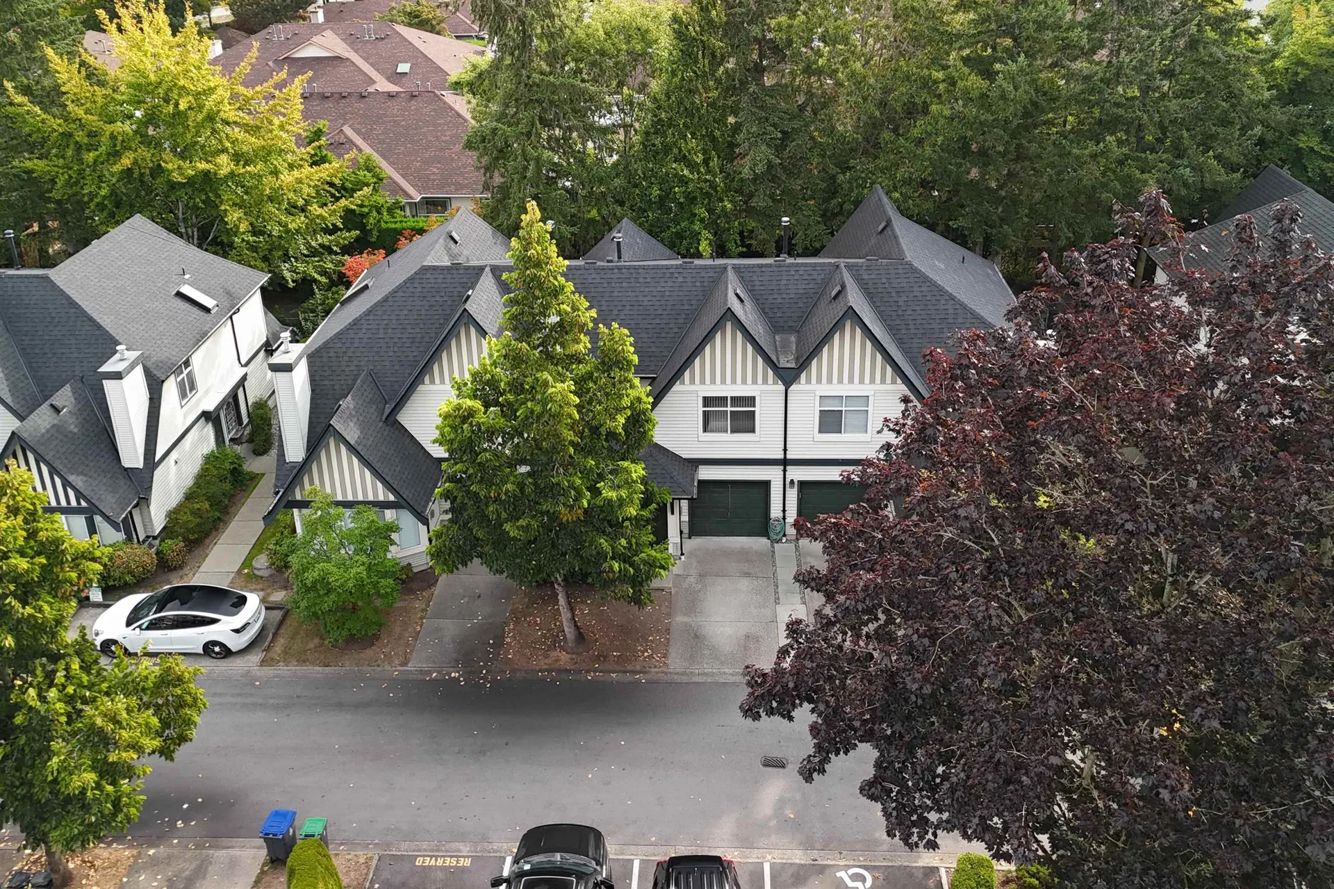 Photo 2 of 32 at #6 – 18883 65 Avenue