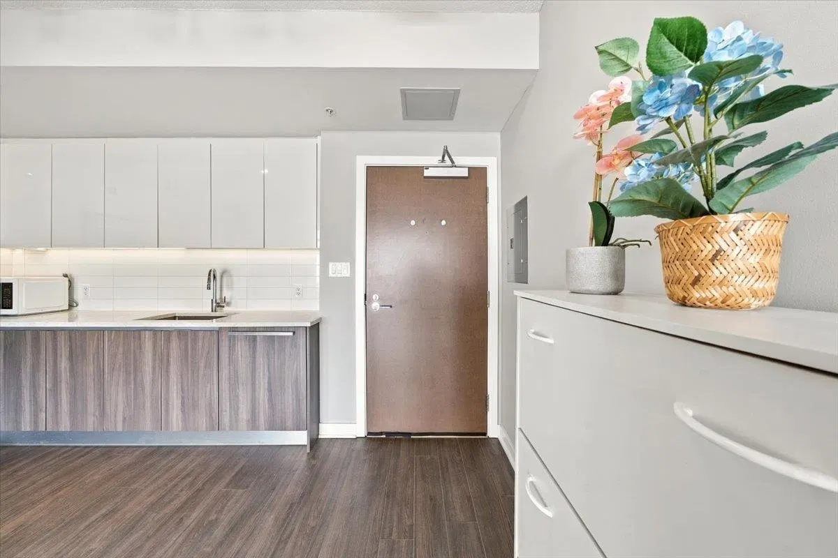 Photo 3 of 35 at #3708 – 4900 Lennox Lane