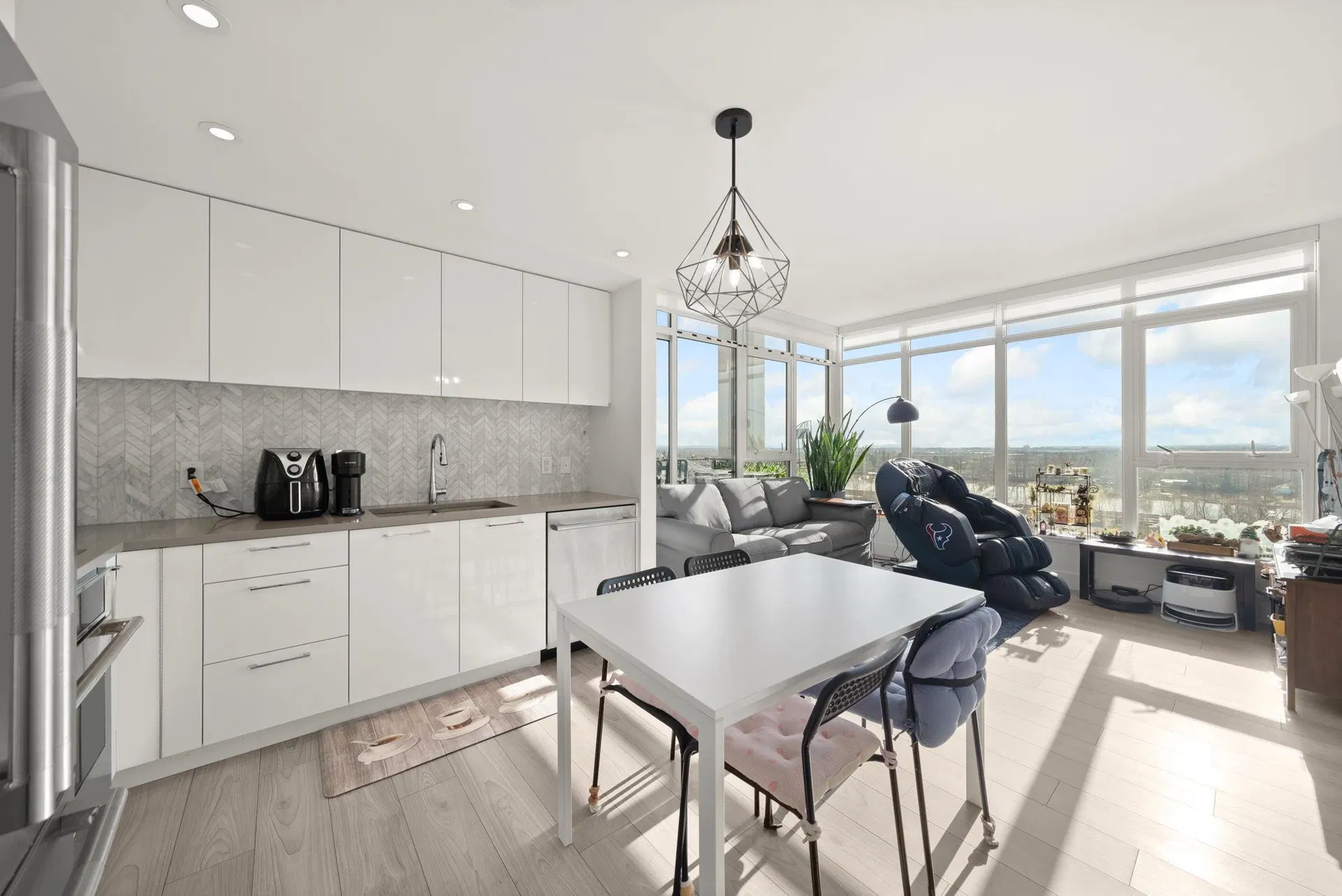 Photo 1 of 36 at #1405 – 3581 E Kent Avenue North