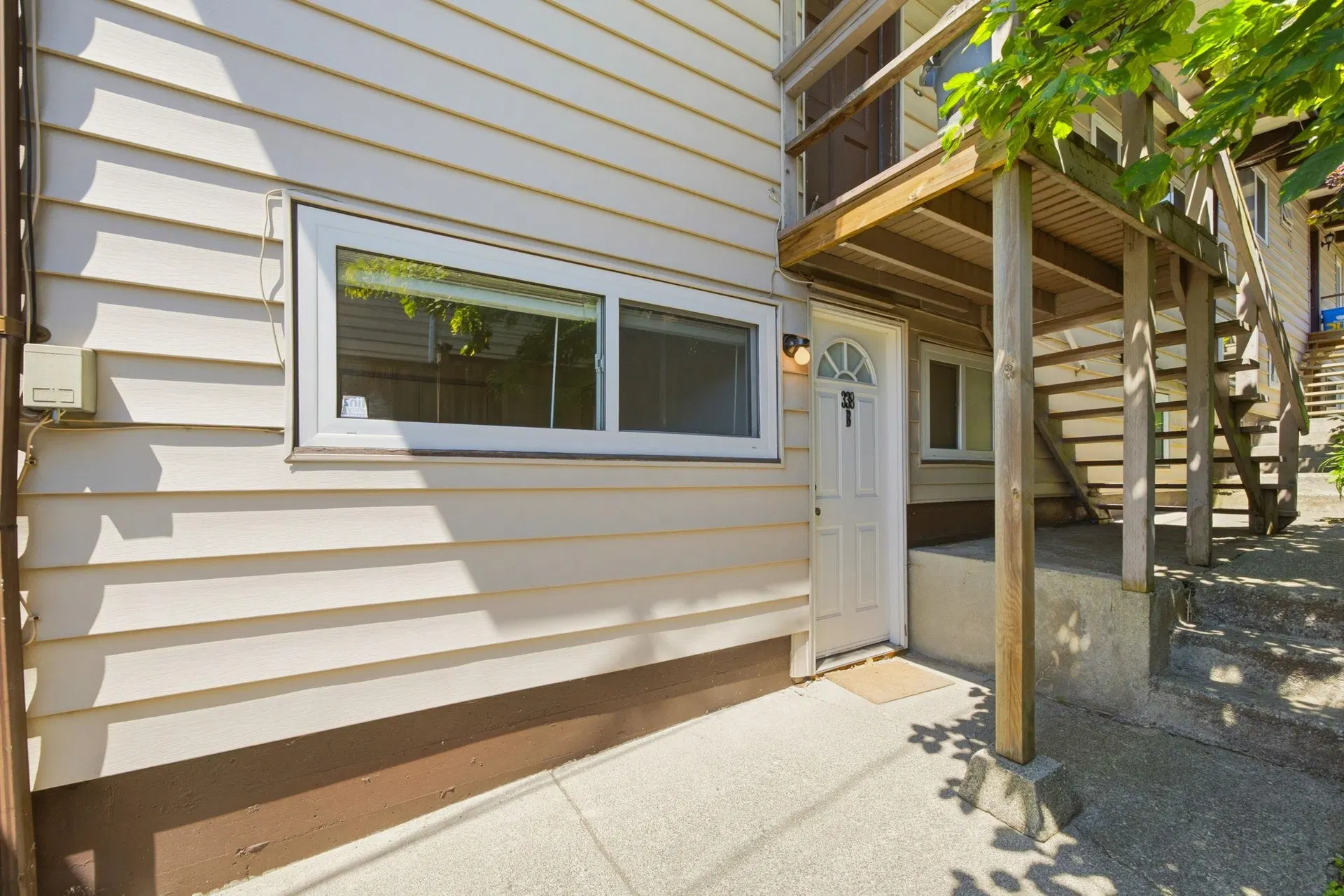 Photo 3 of 35 at 338-342 St. Georges Avenue