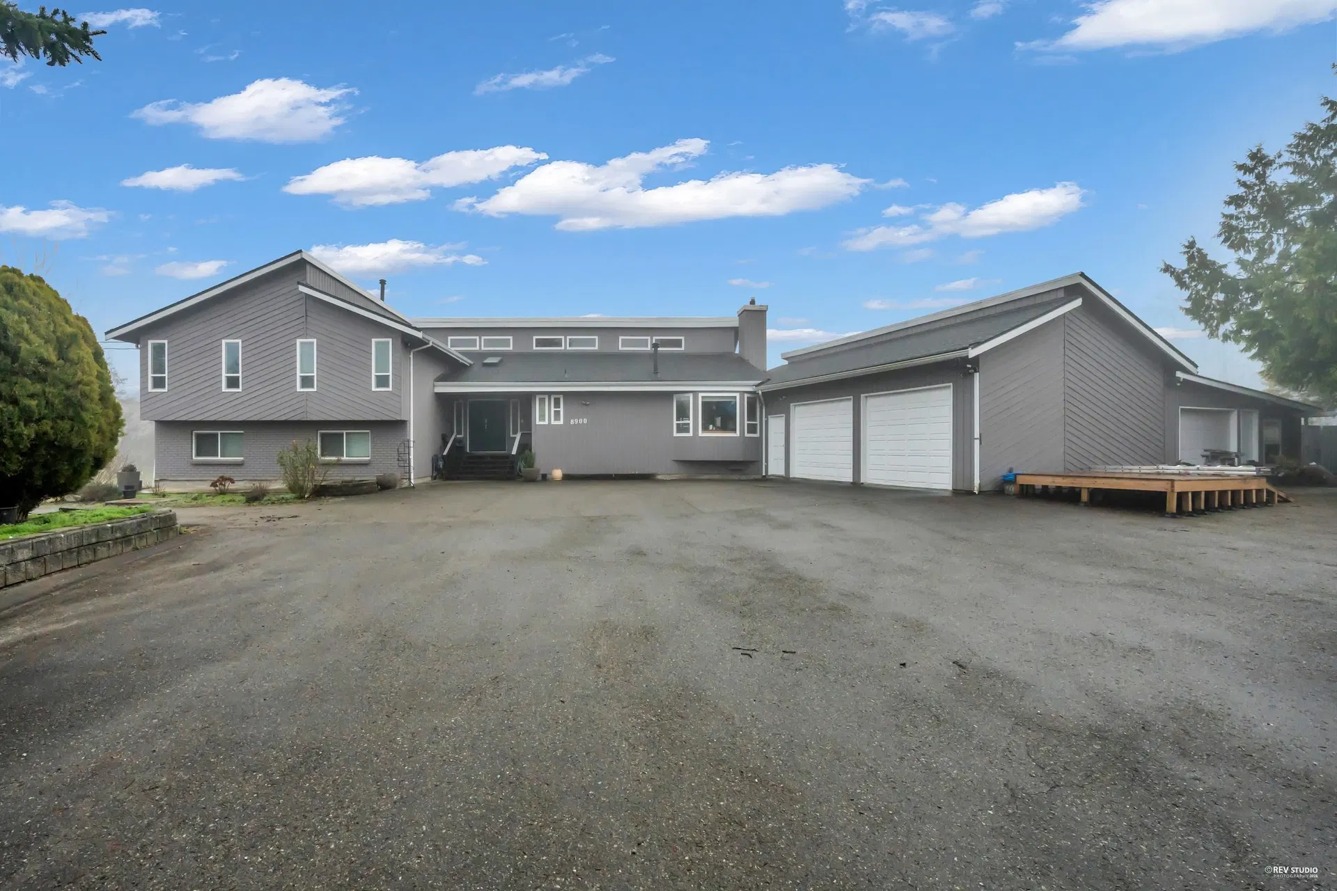 Photo 5 of 27 at 8900 Sidaway Road
