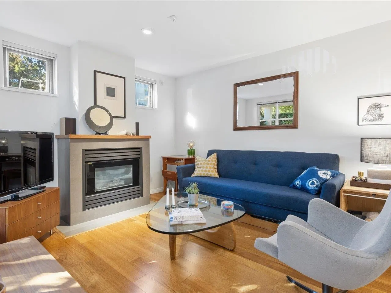 #101 – 685 7th Avenue