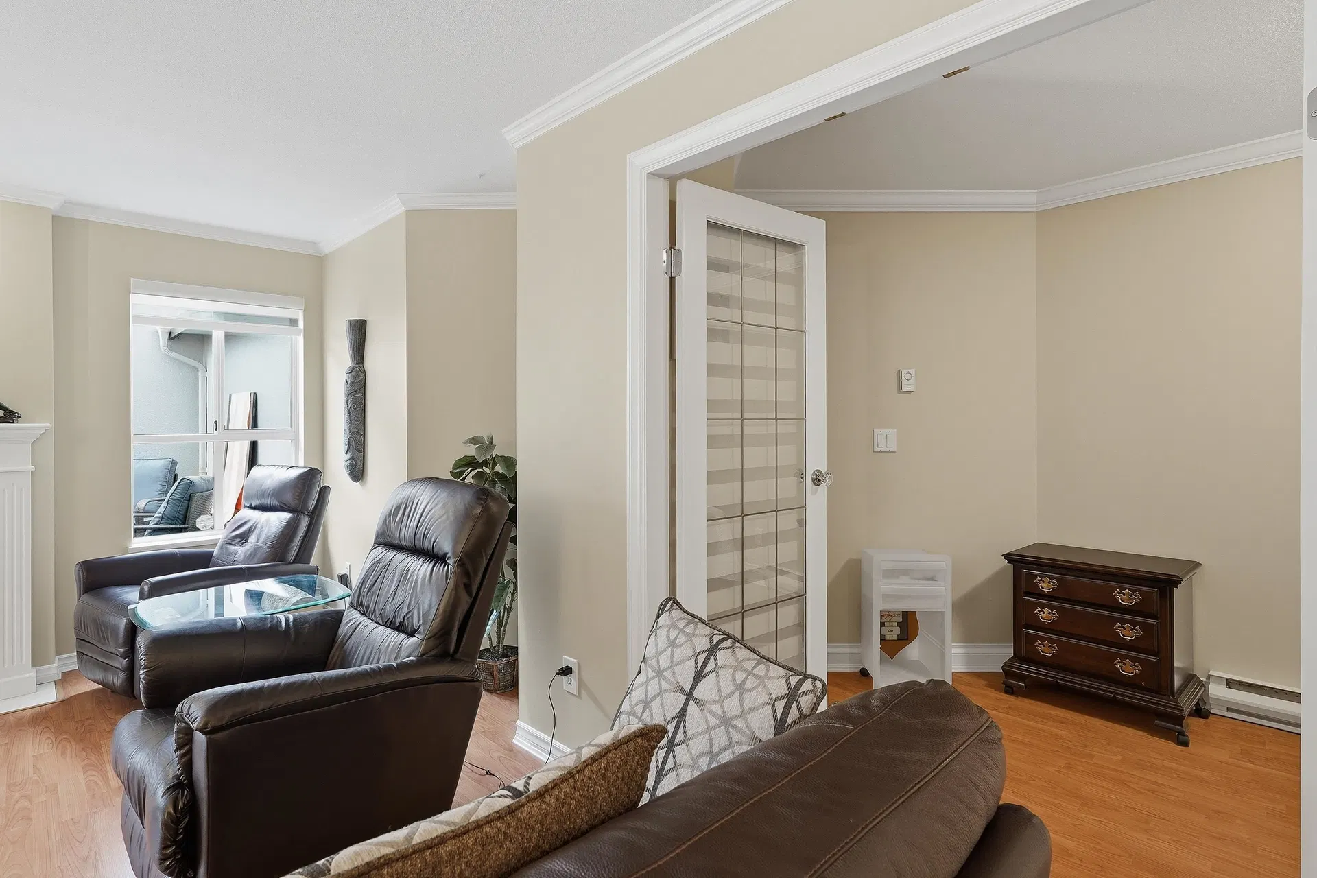 Photo 5 of 28 at #106 – 15272 20 Avenue