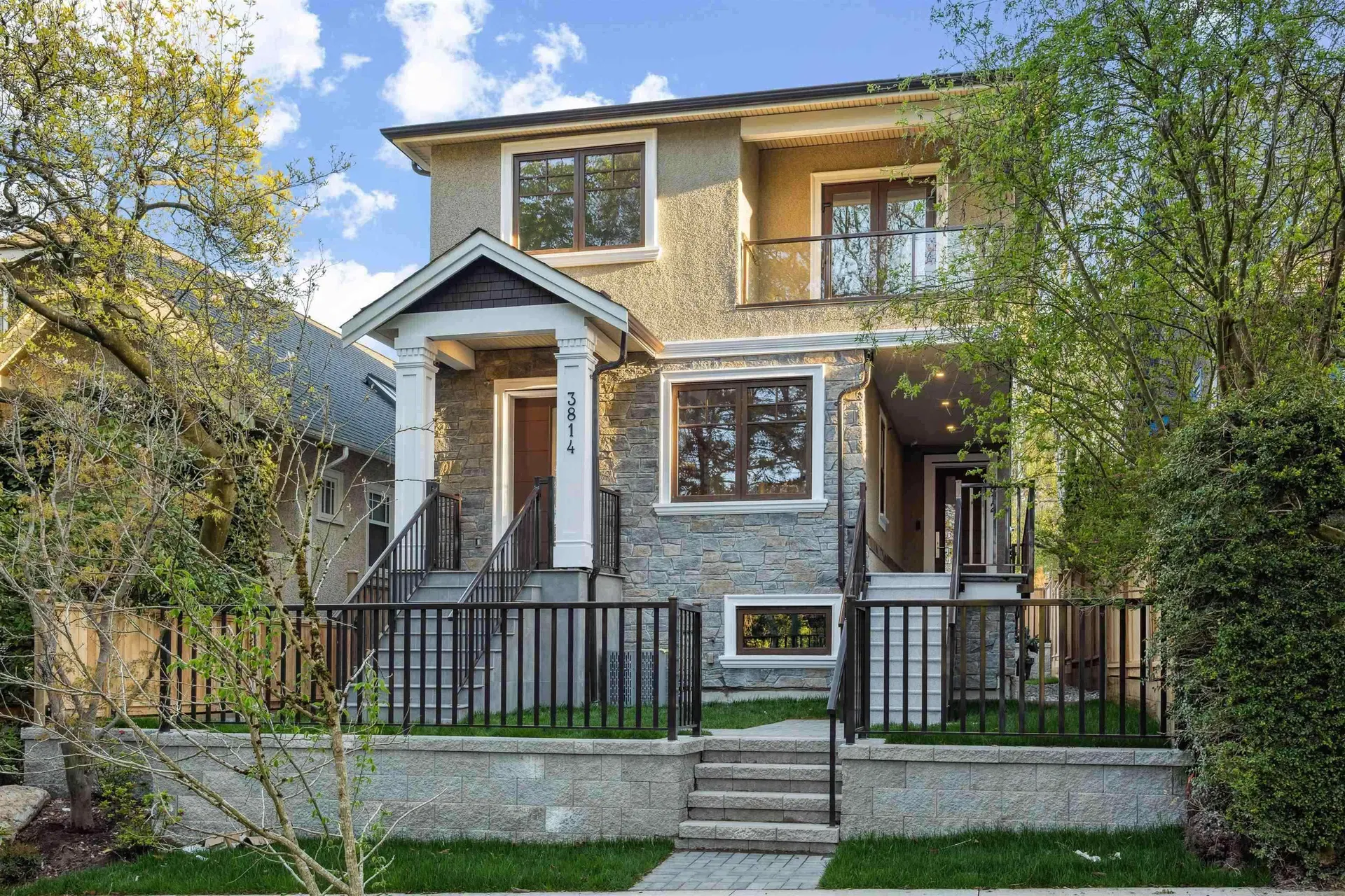 Photo 1 of 12 at 3812 W 15th Avenue