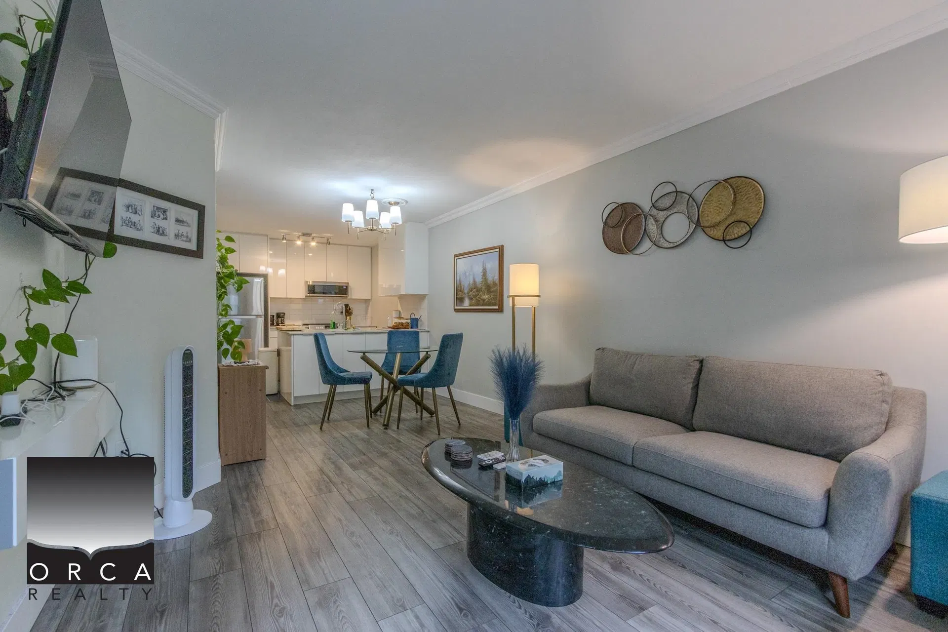 Photo 4 of 17 at #213 – 1510 Nelson Street