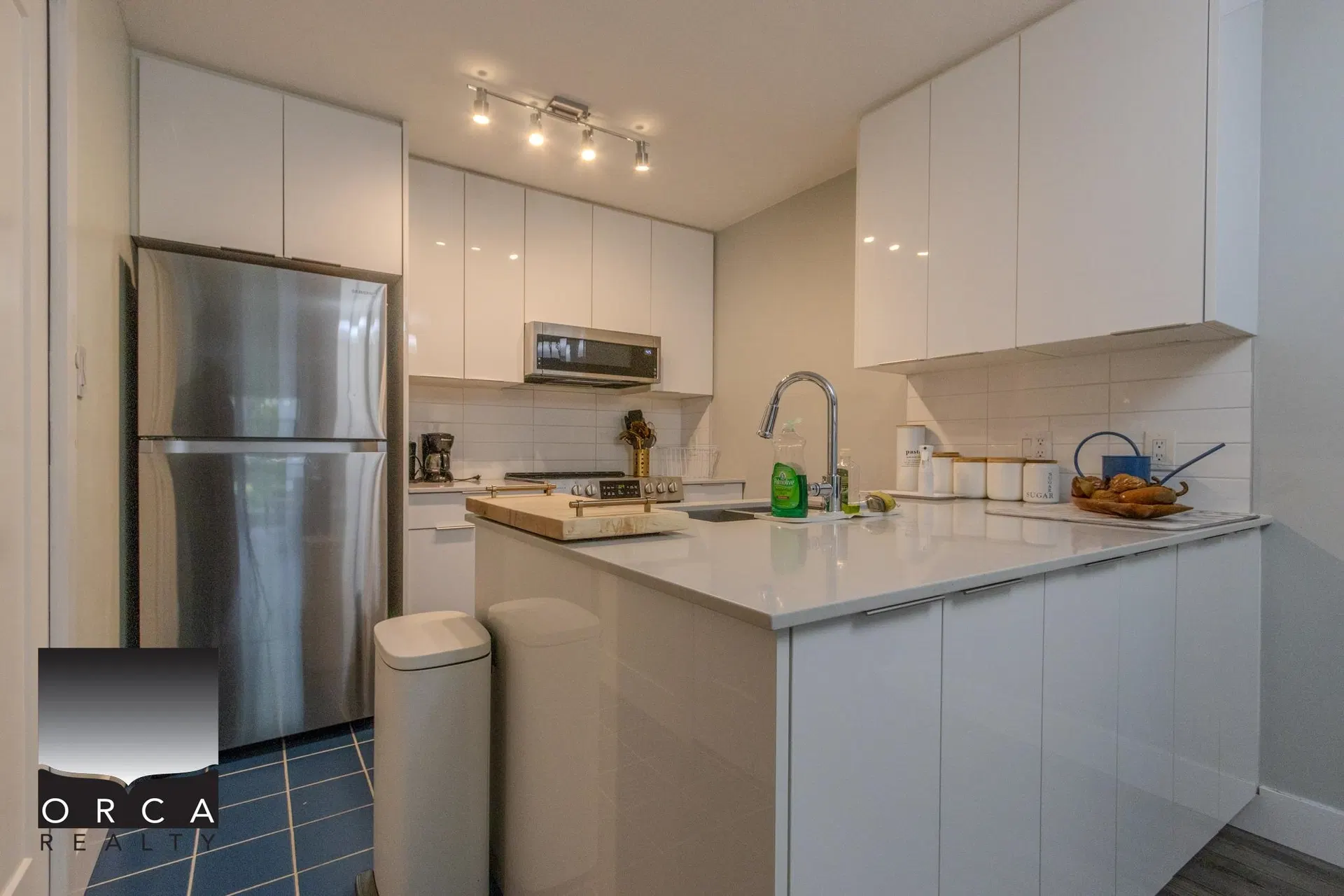 Photo 5 of 17 at #213 – 1510 Nelson Street