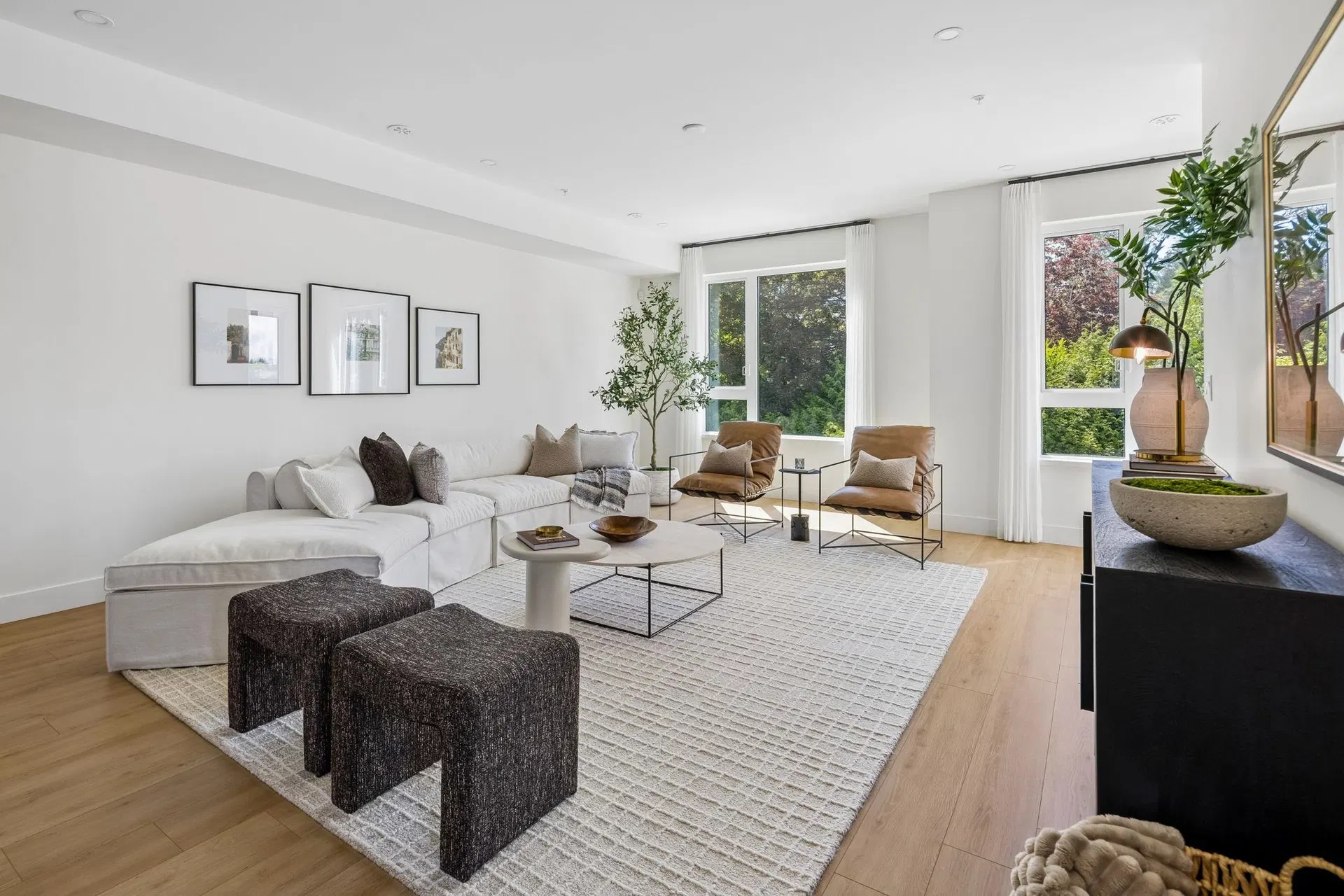 Photo 5 of 13 at #25 – 20434 72 Avenue