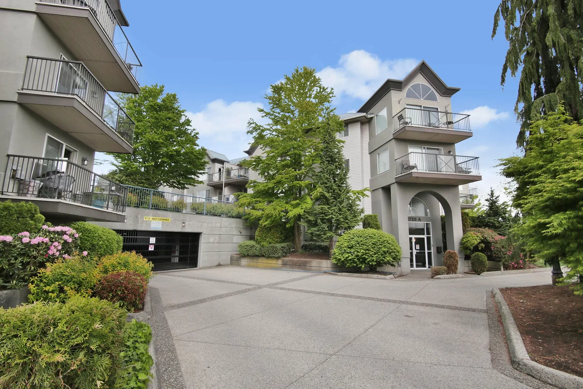 #309 – 32725 George Ferguson Way