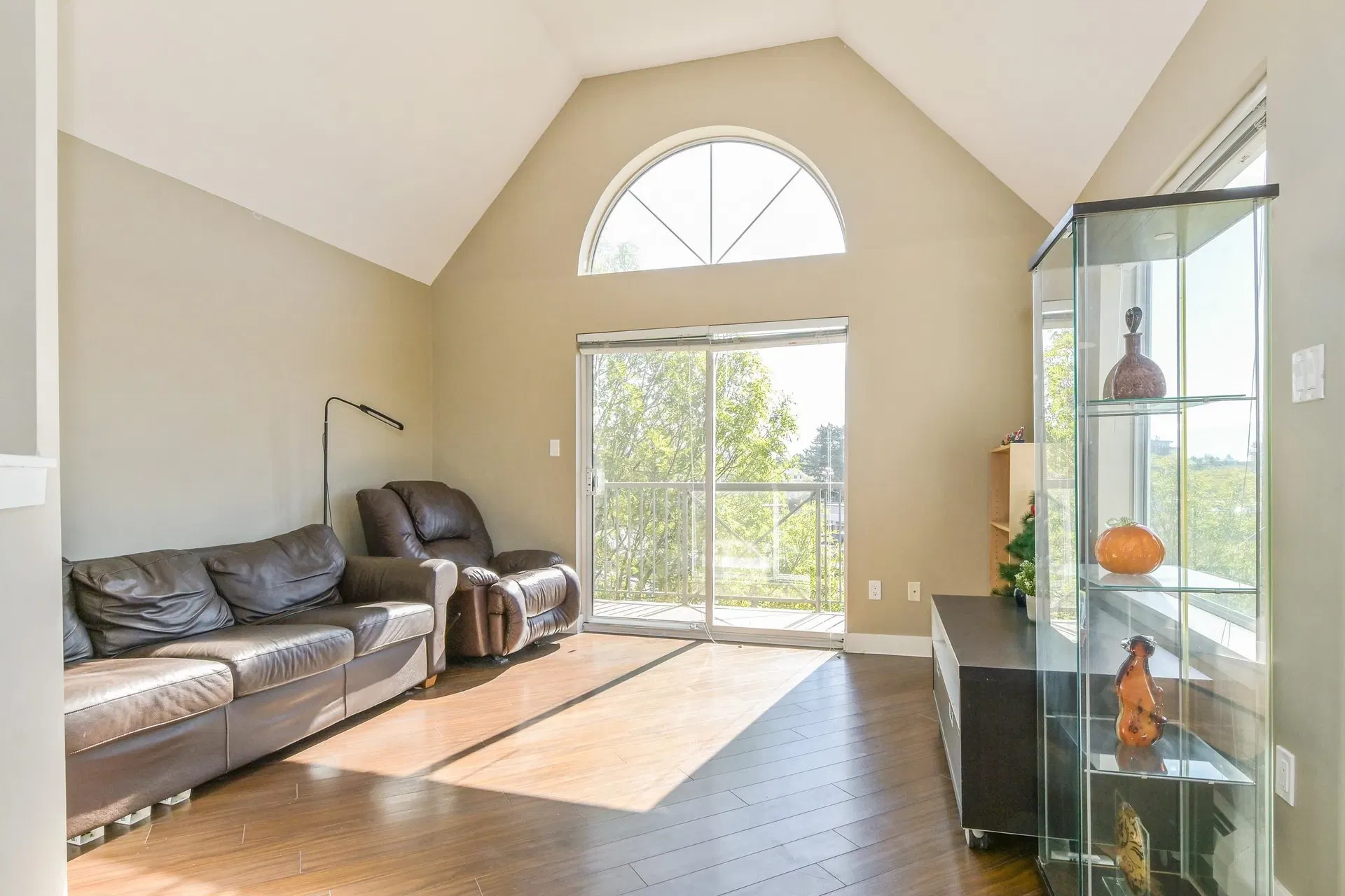 Photo 5 of 25 at #309 – 32725 George Ferguson Way
