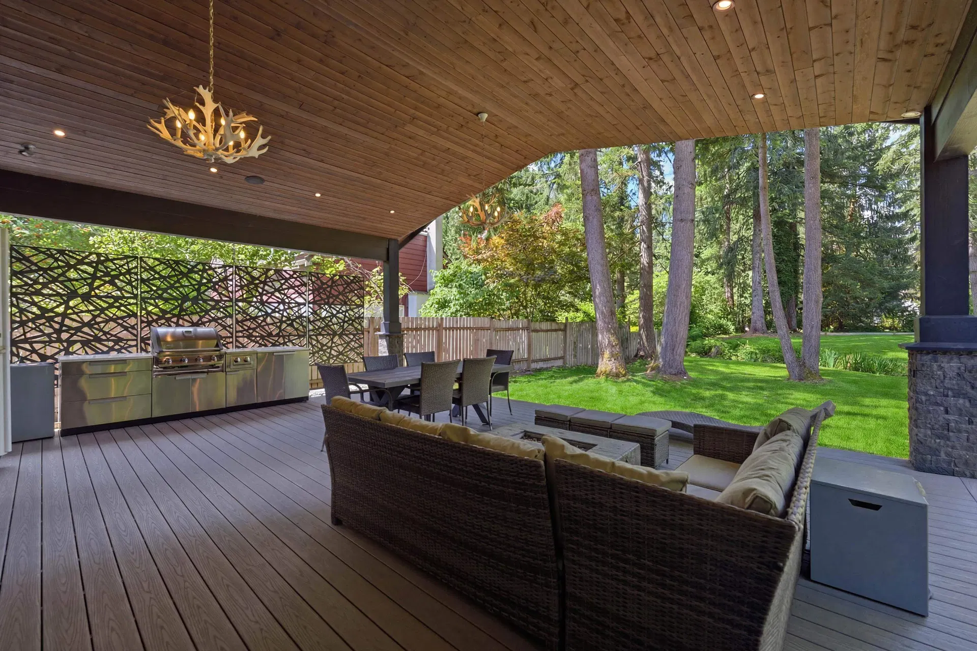 Photo 5 of 40 at 23257 Dogwood Avenue