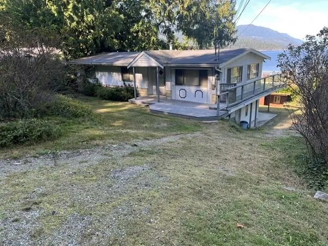 Photo 2 of 4 at 6201 Coracle Drive