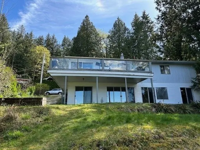 Photo 4 of 4 at 6201 Coracle Drive
