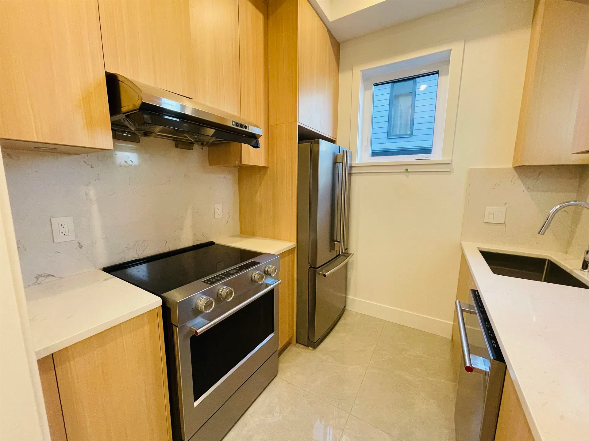 Photo 5 of 17 at #2 – 2452 Harrison Drive