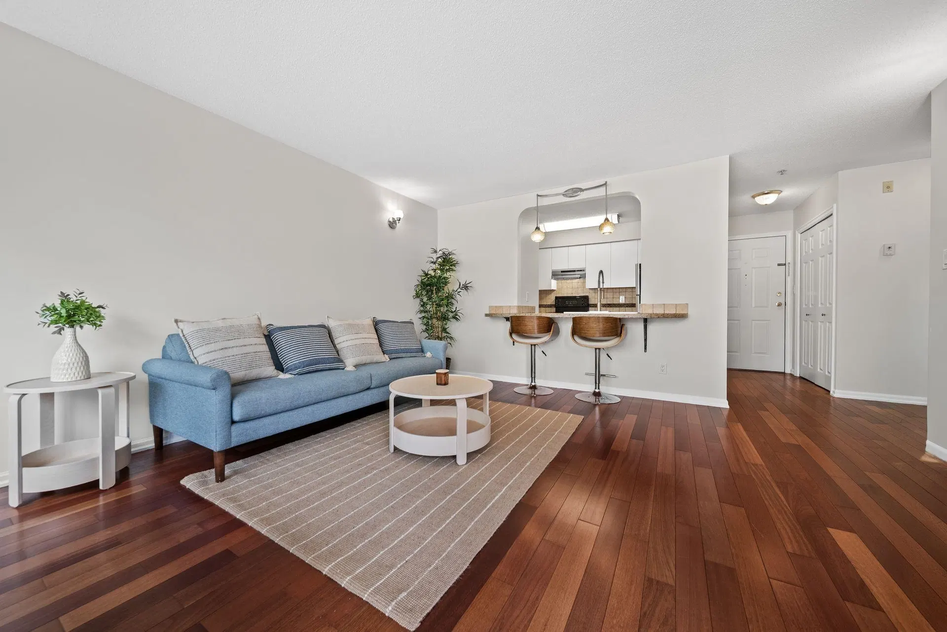 Photo 5 of 31 at #201 – 4990 Mcgeer Street