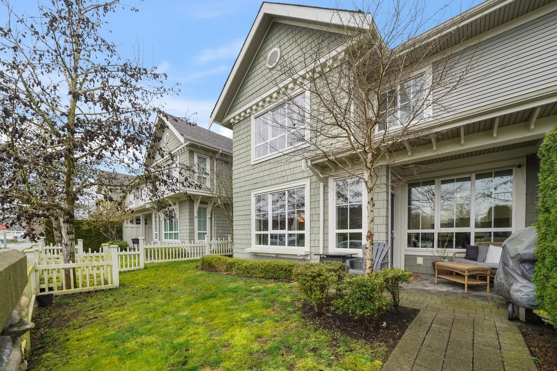 Photo 2 of 37 at #17 – 5510 Admiral Way