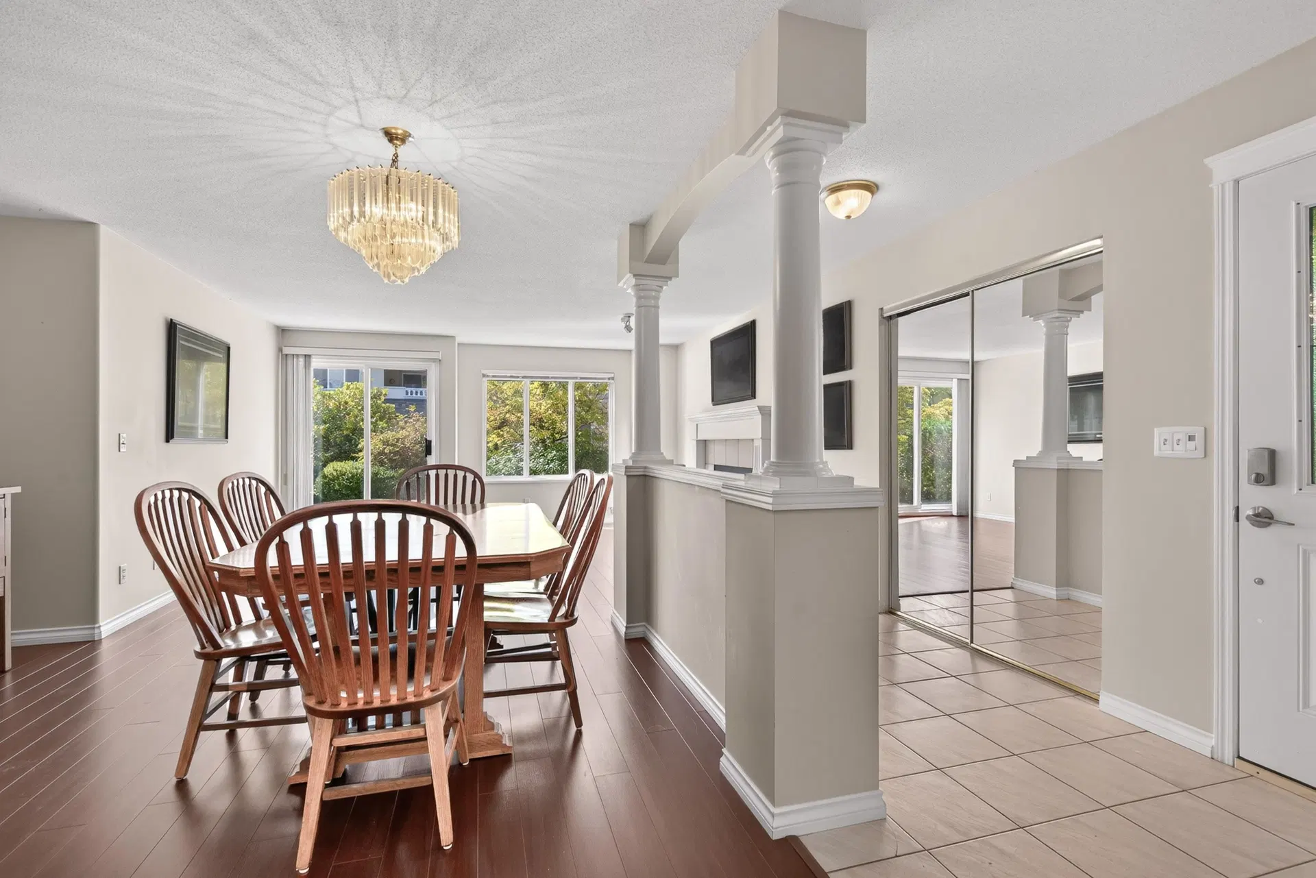 Photo 5 of 40 at #318 – 13888 70 Avenue