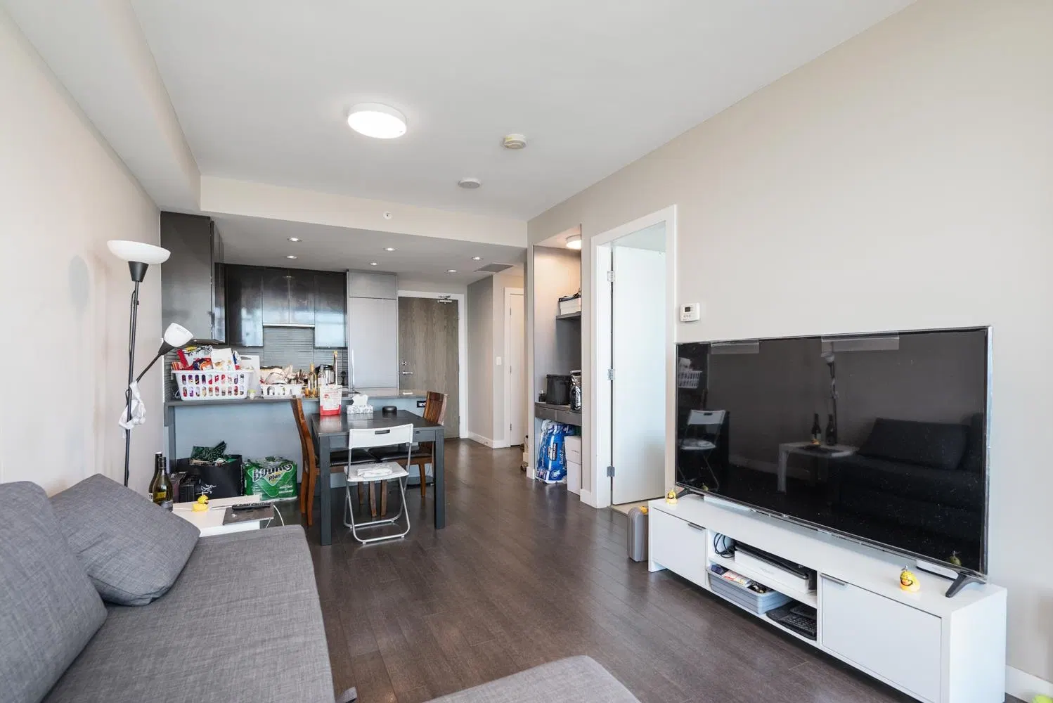 Photo 4 of 31 at #3808 – 4508 Hazel Street