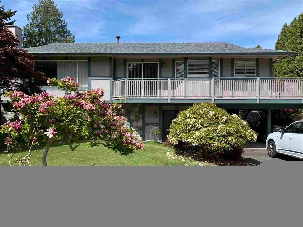 Photo 3 of 15 at 5115 7b Avenue