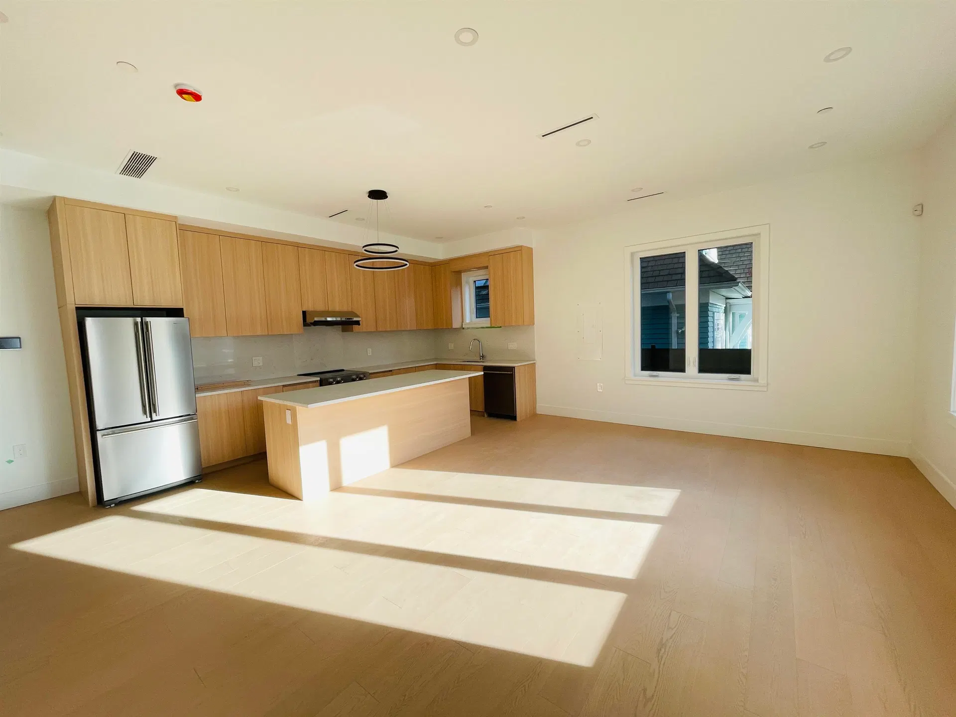 Photo 4 of 18 at #1 – 2452 Harrison Drive