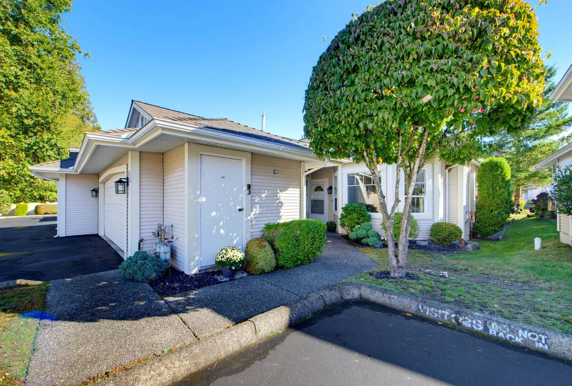 Photo 3 of 40 at #215 – 20655 88 Avenue