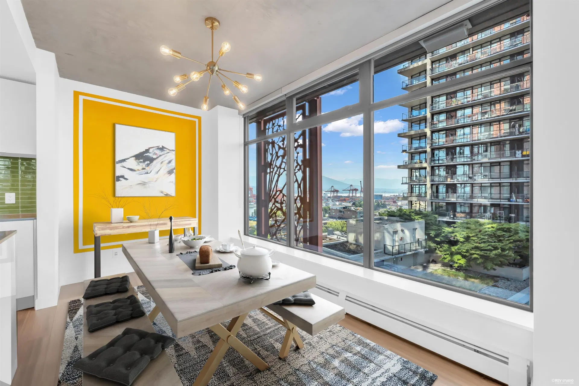 Photo 5 of 32 at #1806 – 128 W Cordova Street