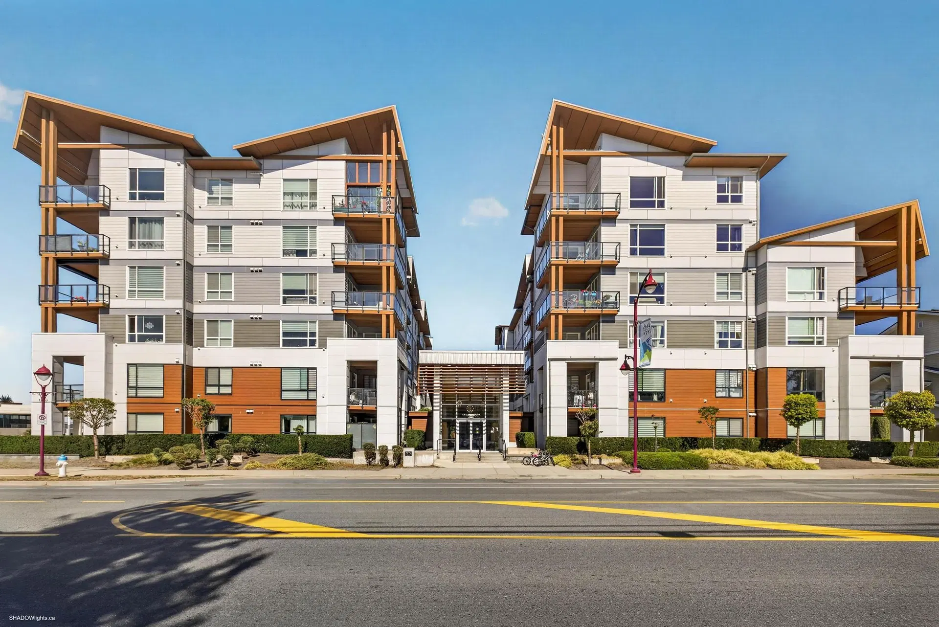 Photo 2 of 36 at #403 – 11501 84 Avenue