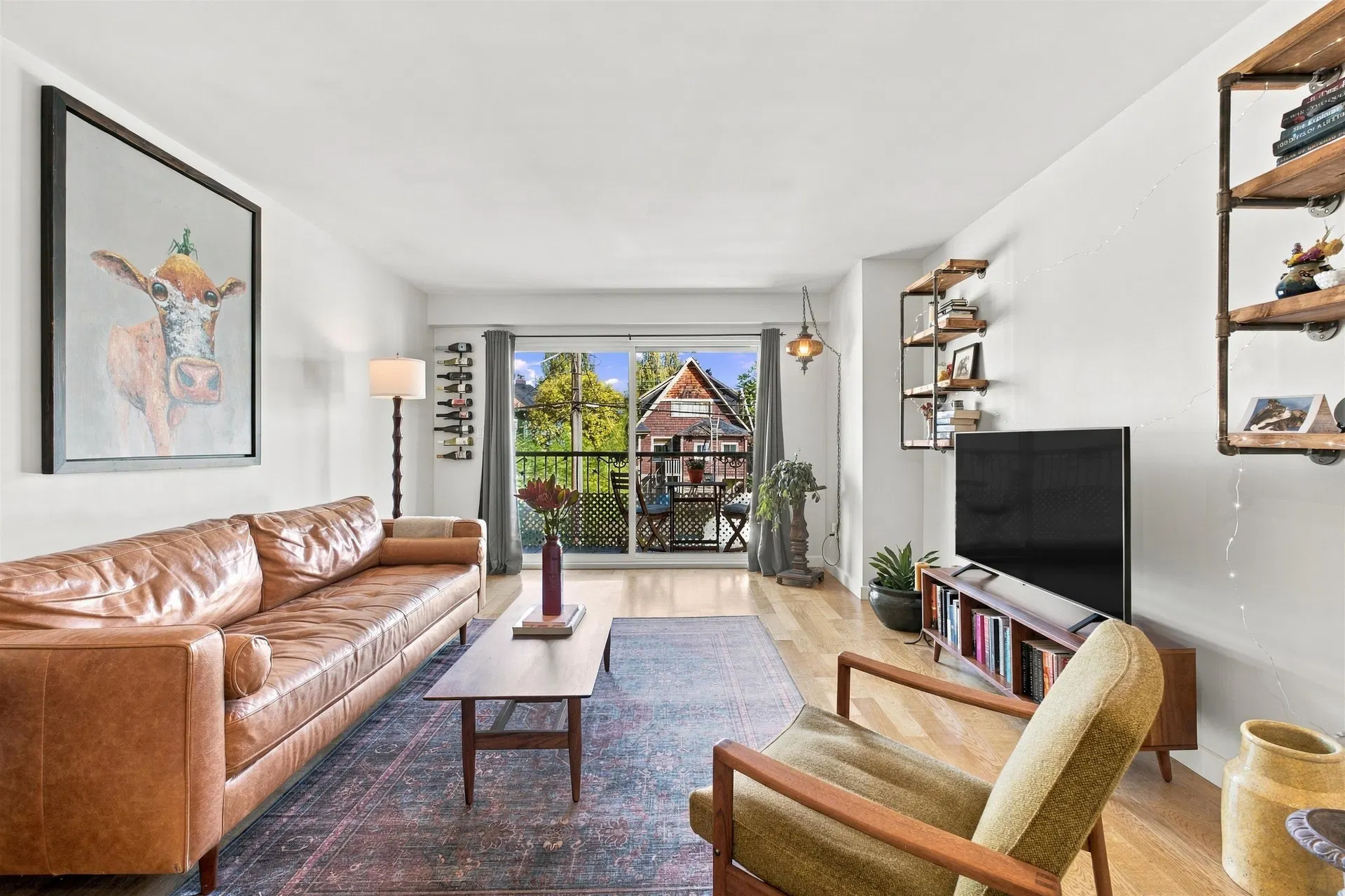 Photo 3 of 26 at #304 – 1611 E 3rd Avenue
