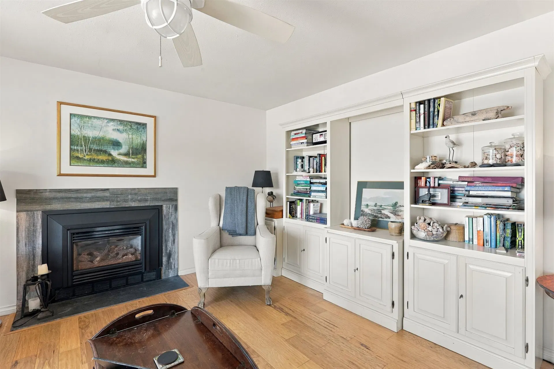 Photo 5 of 29 at #15 – 699 Dougall Road