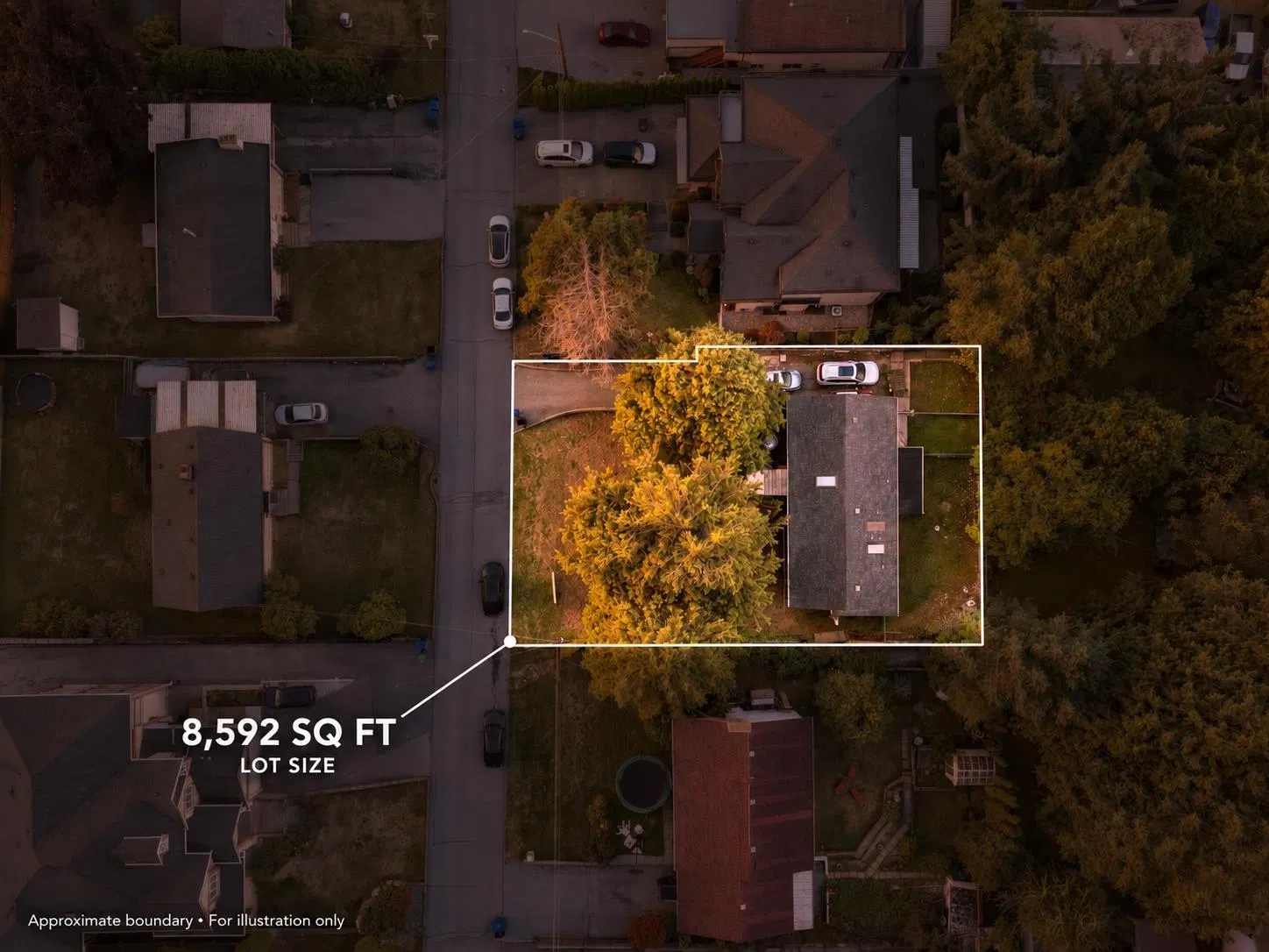 Photo 3 of 35 at 10032 122 Street