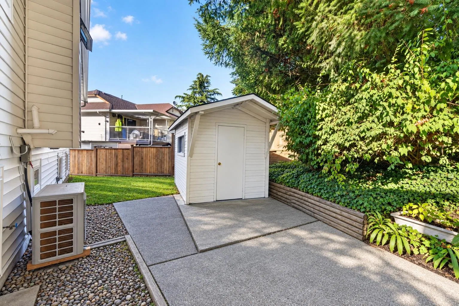 Photo 5 of 40 at 10238 Sheaves Court