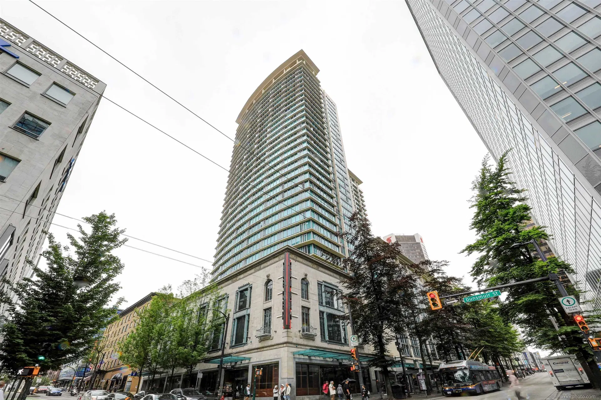 Photo 1 of 16 at #2611 – 610 Granville Street