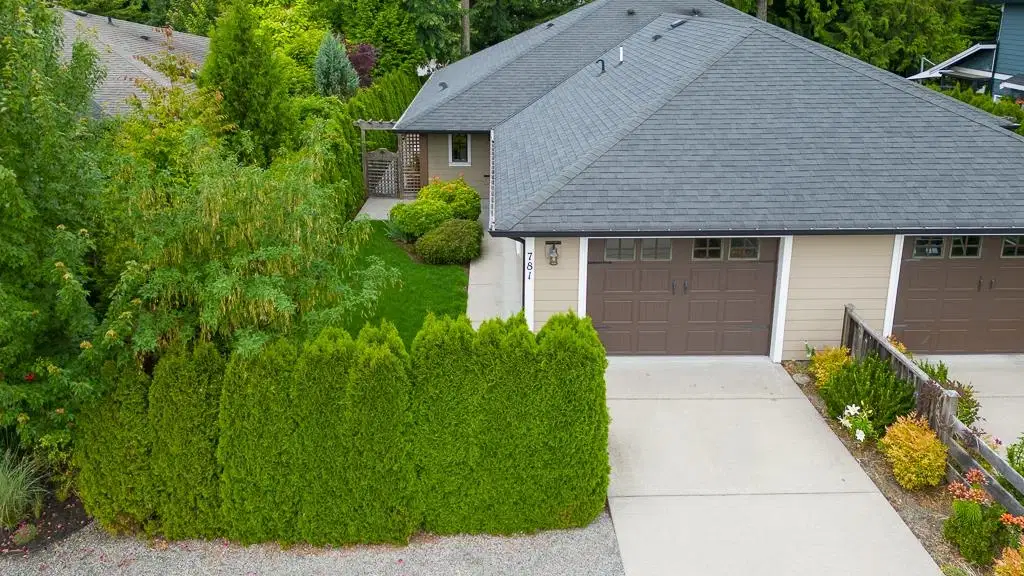 781 Gerussi Lane