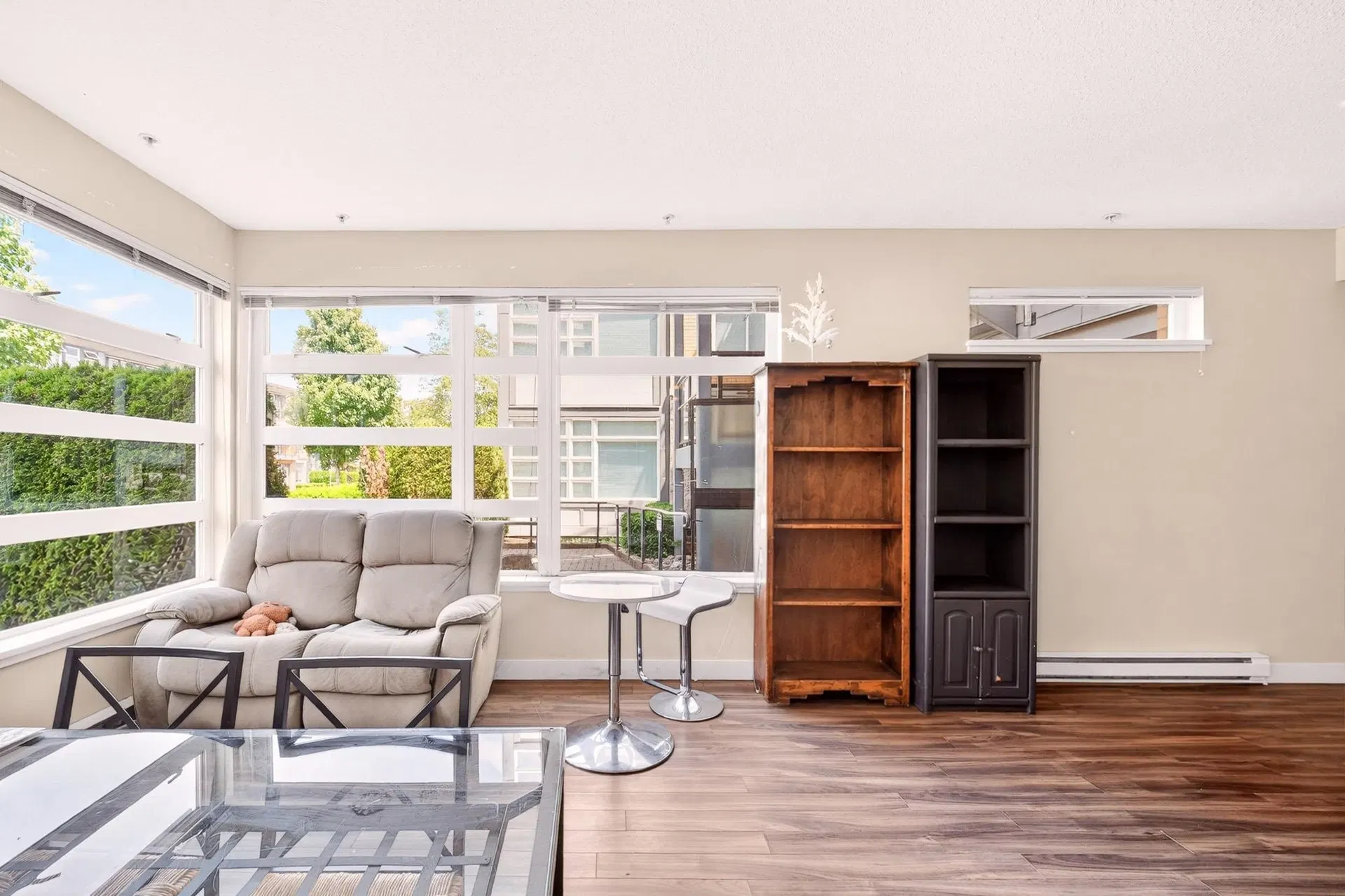 Photo 5 of 8 at Second bedroom – 5692 Kings Road