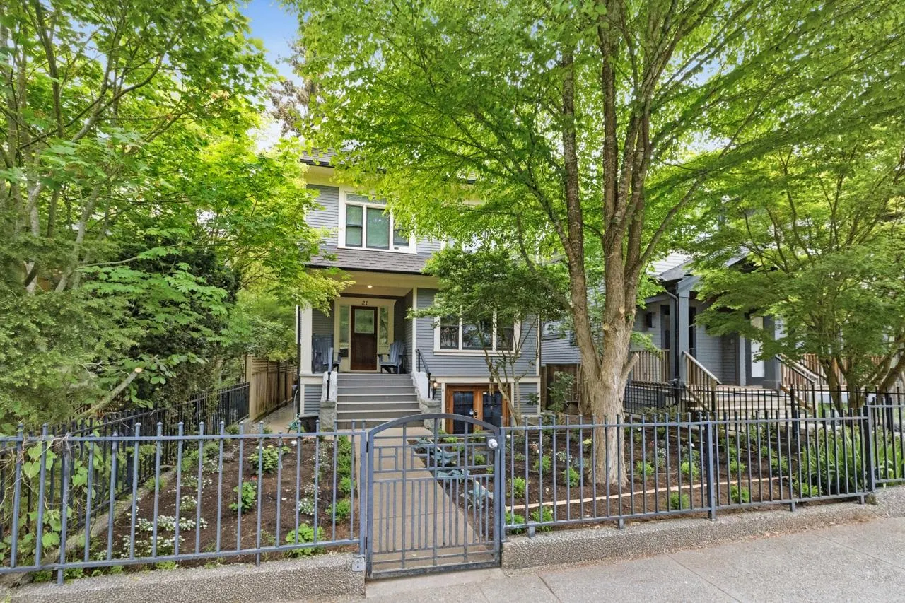 Photo 1 of 11 at 21 E 22nd Avenue