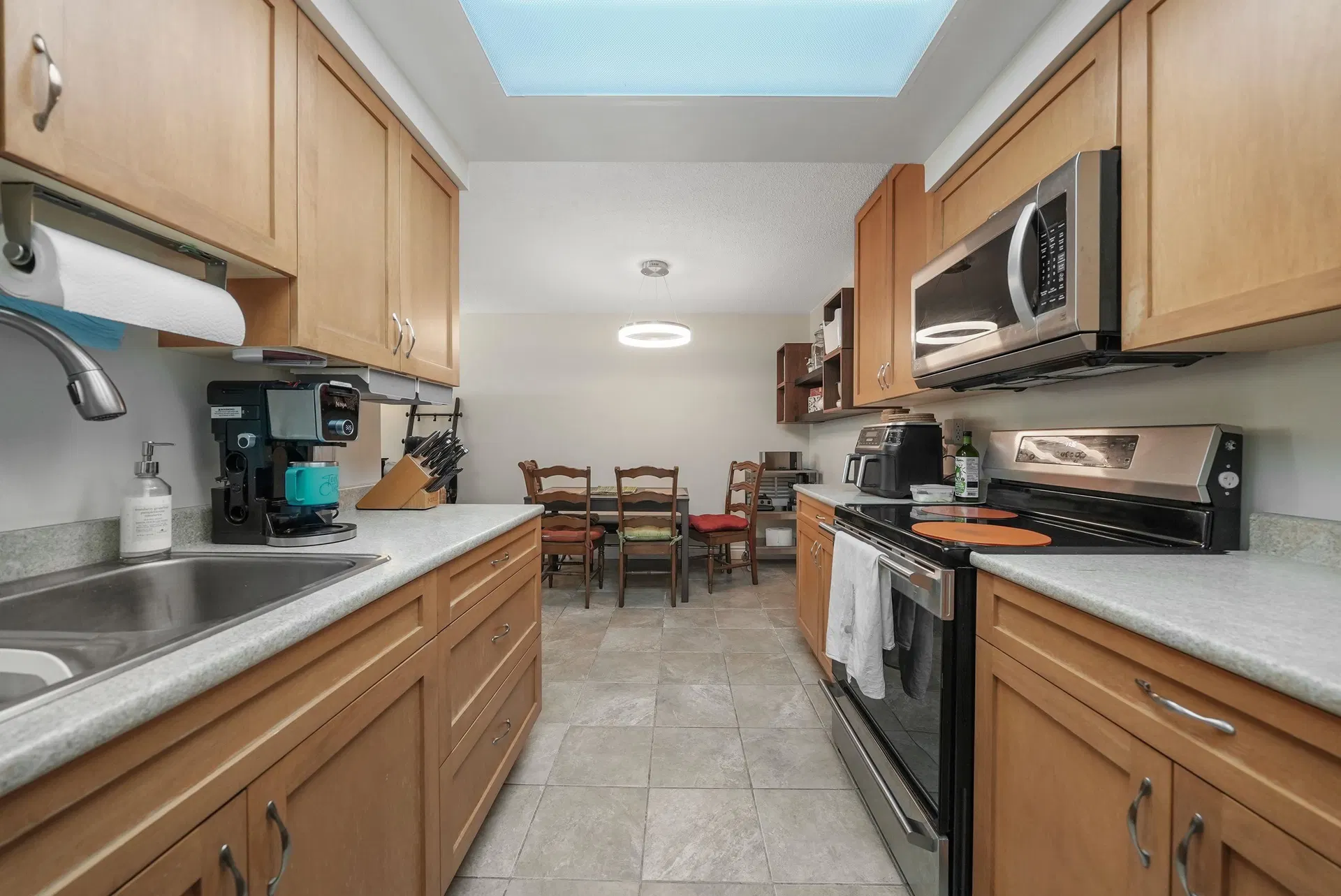 Photo 3 of 17 at #201 – 444 E 6th Avenue