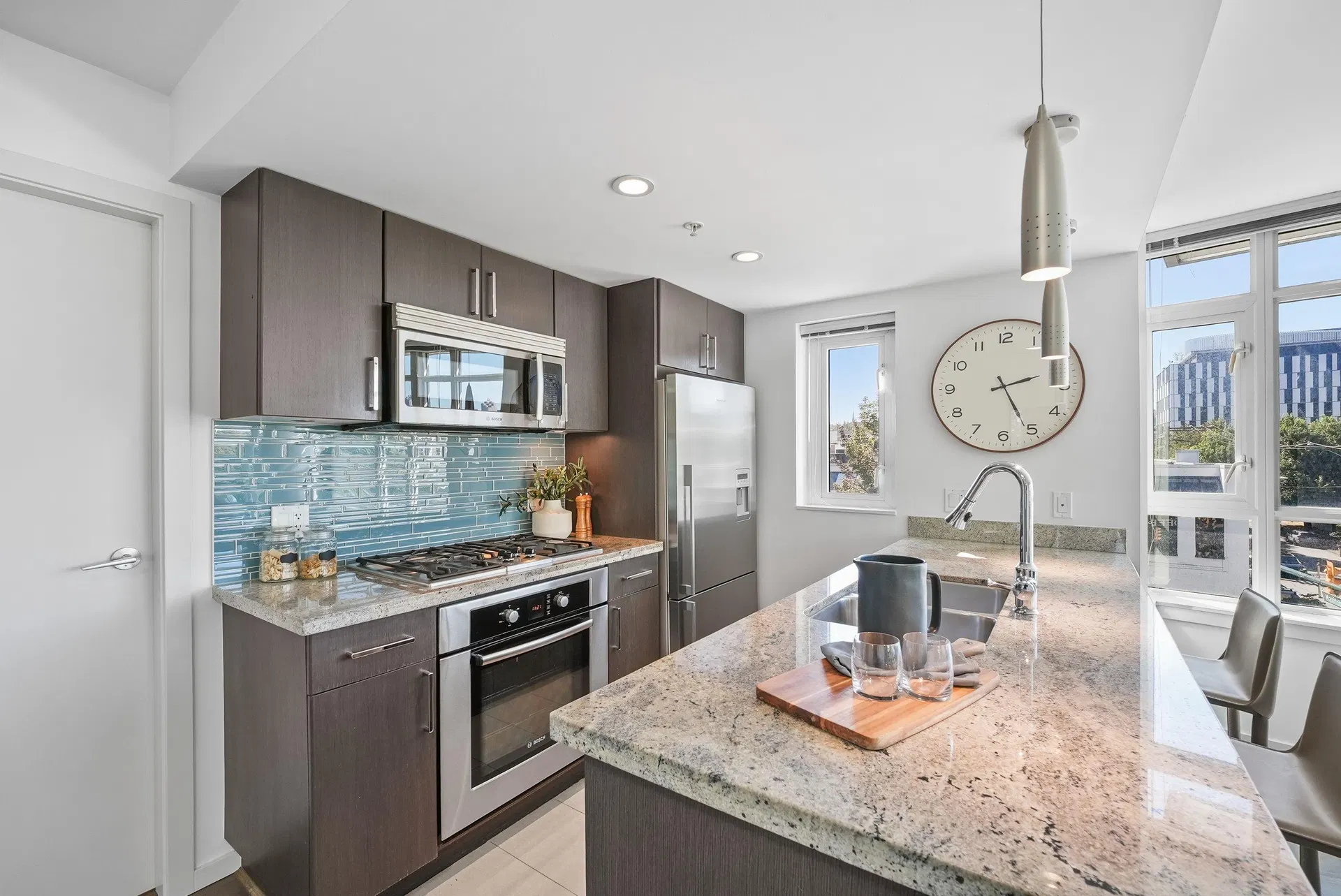 Photo 3 of 27 at #503 – 89 W 2nd Avenue