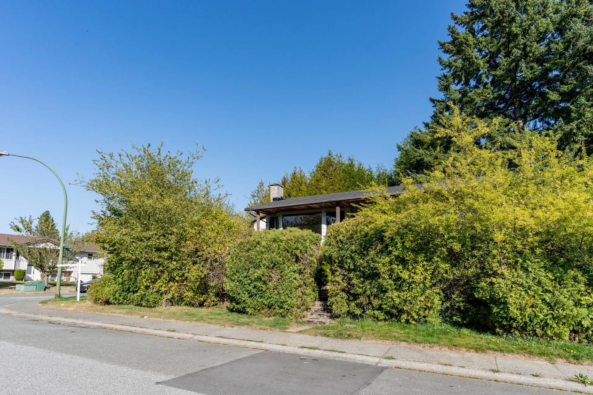 Photo 5 of 20 at 7946 116 A Street