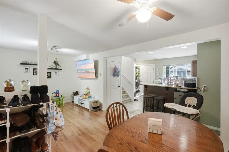 Photo 3 of 30 at #14 – 45535 Shawnigan Crescent