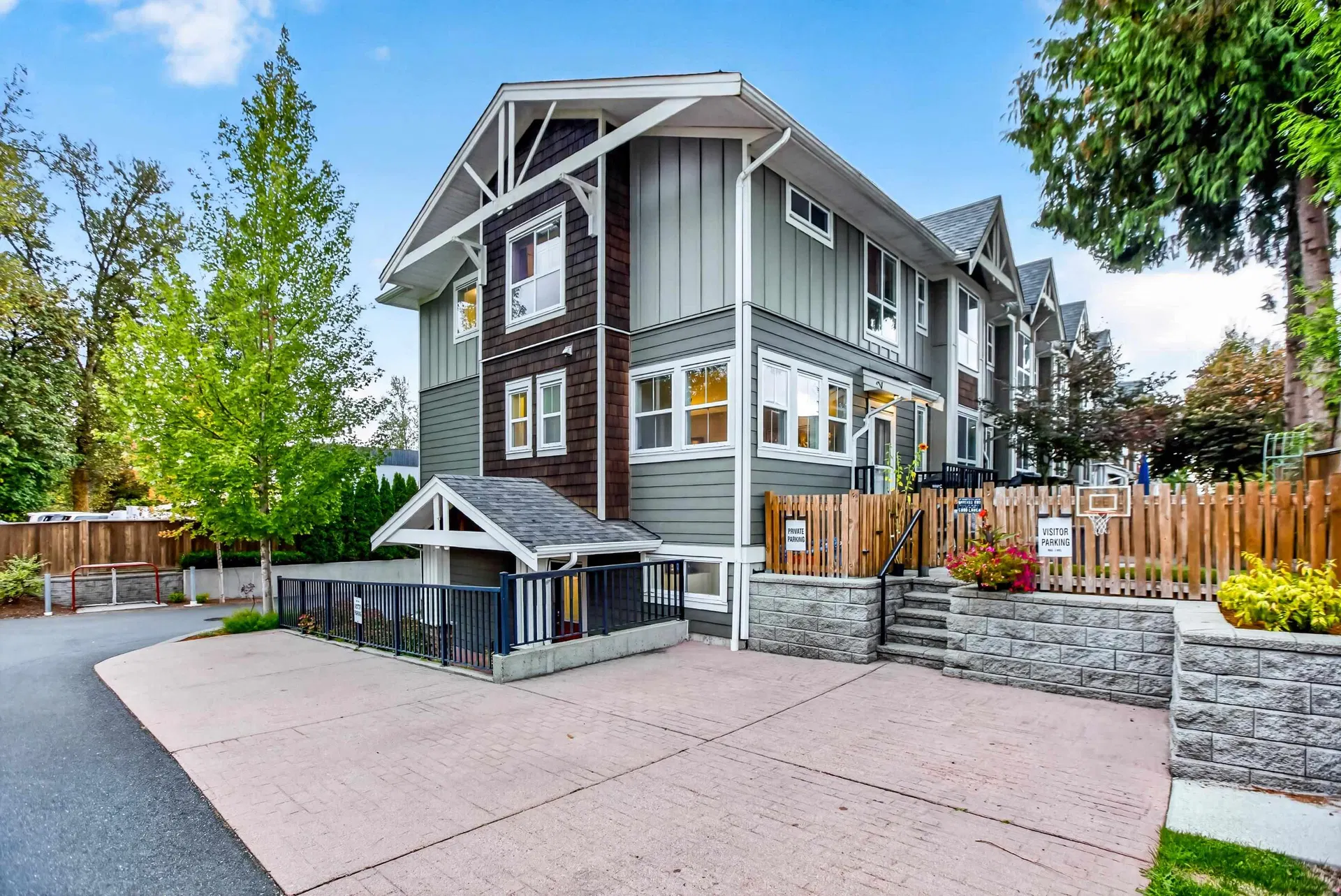 #16 – 9989 240a Street