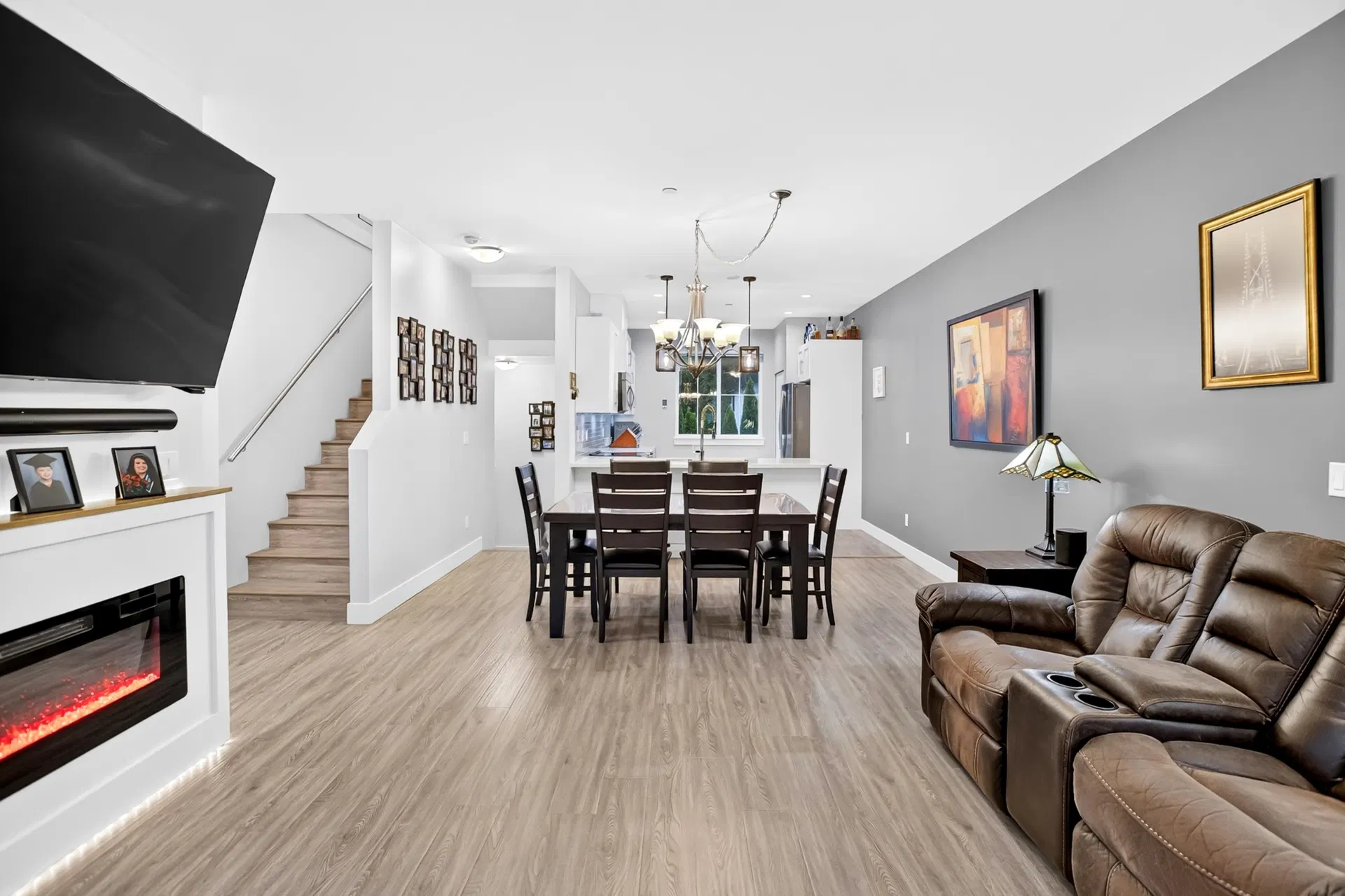 Photo 4 of 40 at #16 – 9989 240a Street
