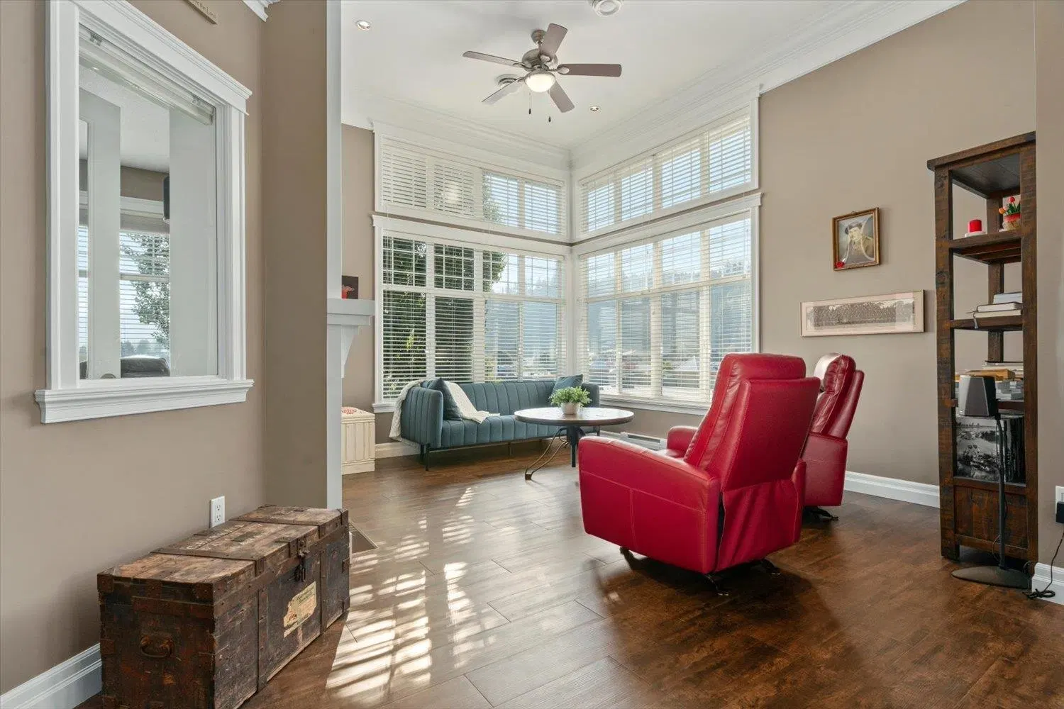 Photo 4 of 28 at #402C – 45595 Tamihi Way