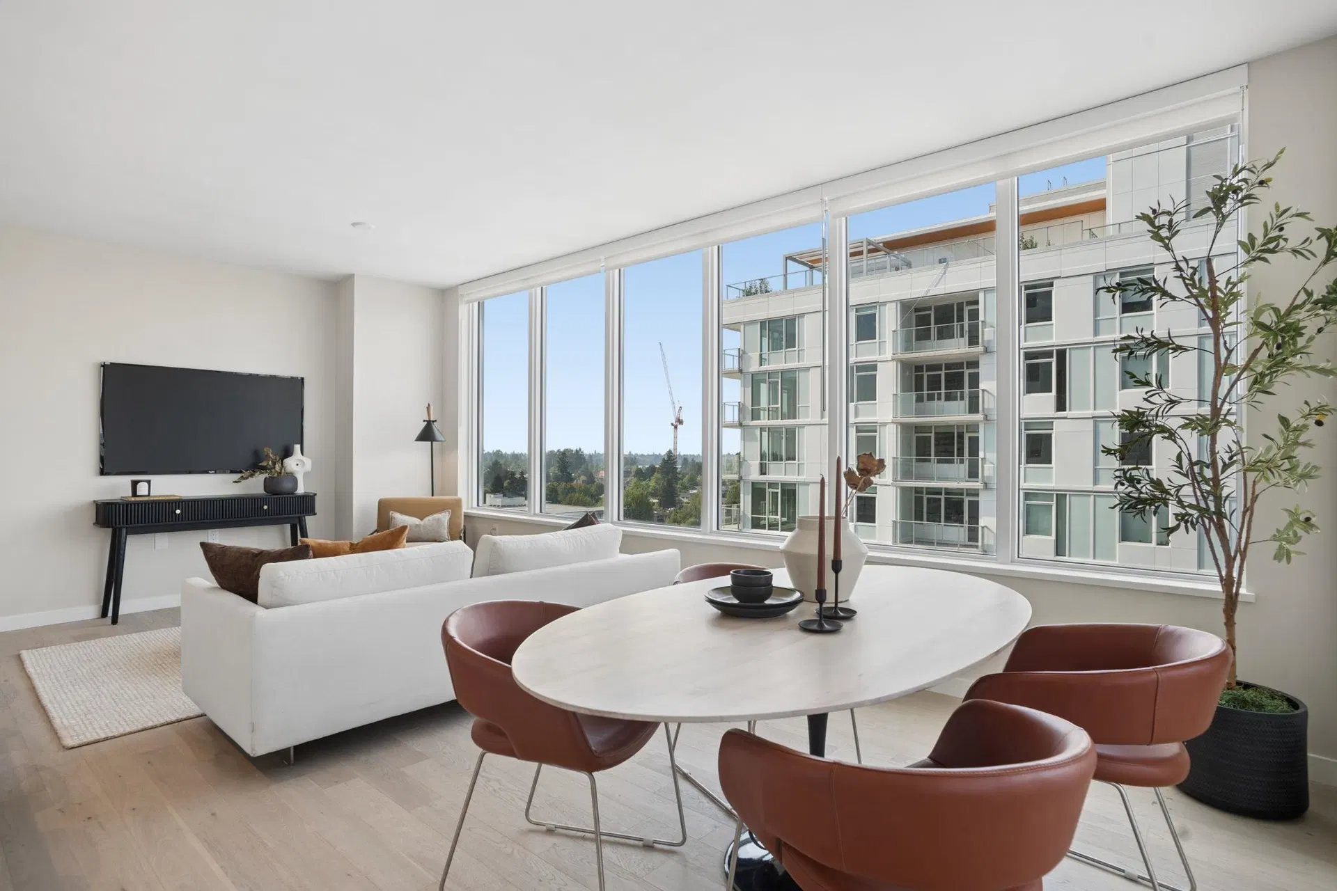 Photo 4 of 38 at #1203 – 485 W 42 Avenue