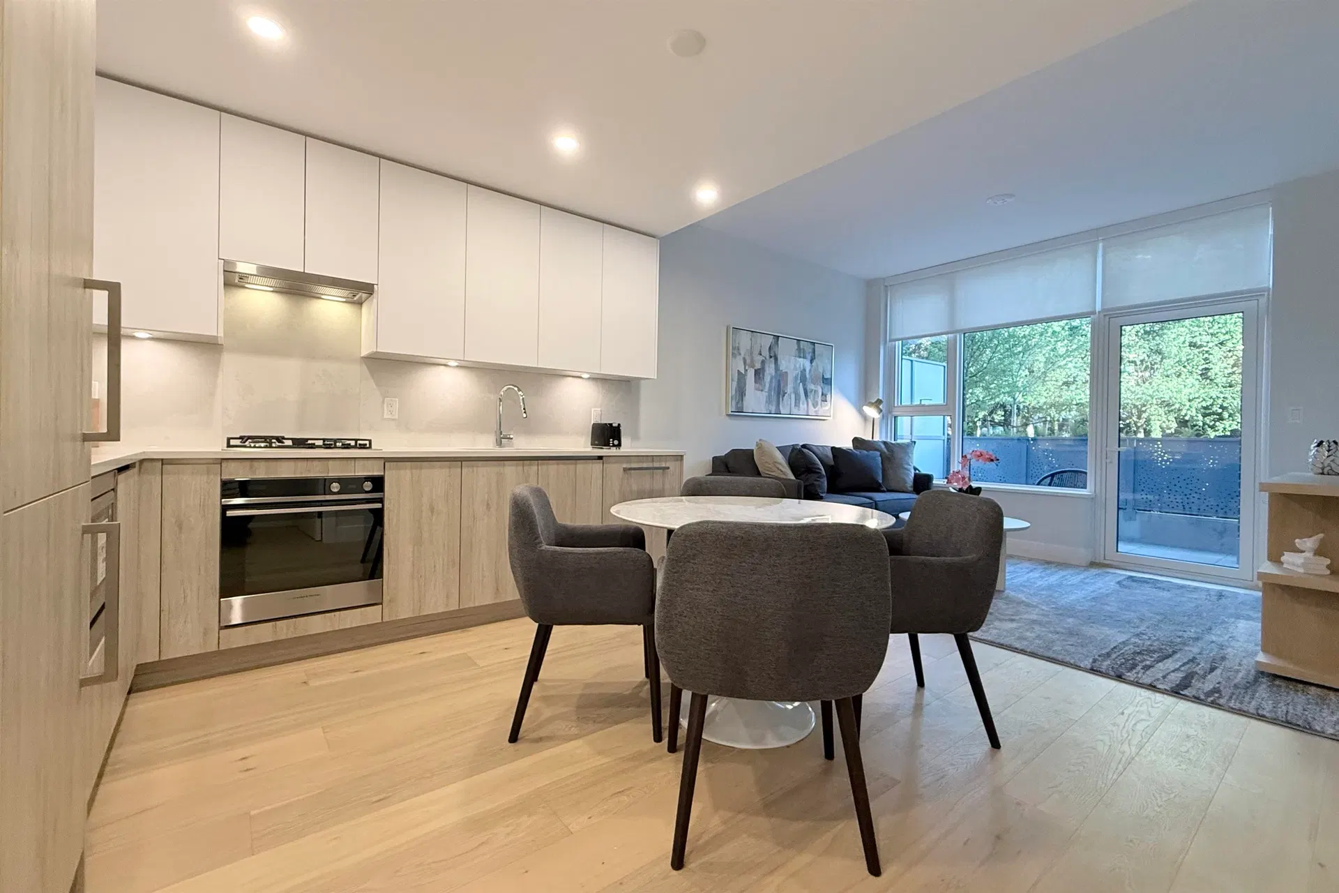Photo 2 of 25 at #1-BDRM – 423 6th Street