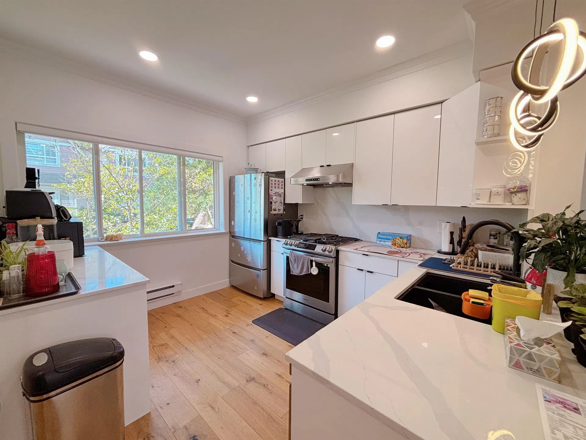 #2 – 9288 Keefer Avenue