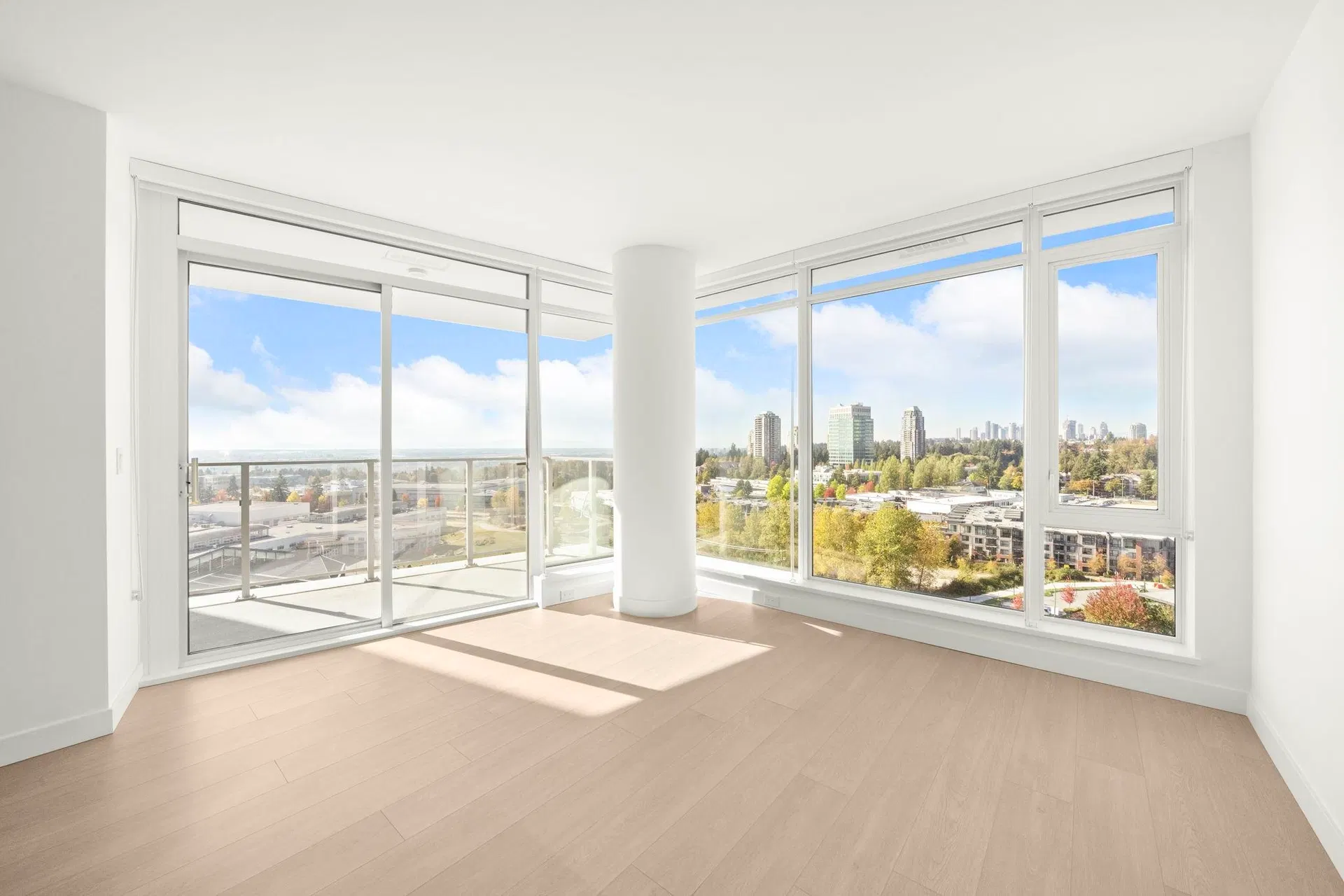 Photo 3 of 37 at #1601 – 7683 Park Crescent