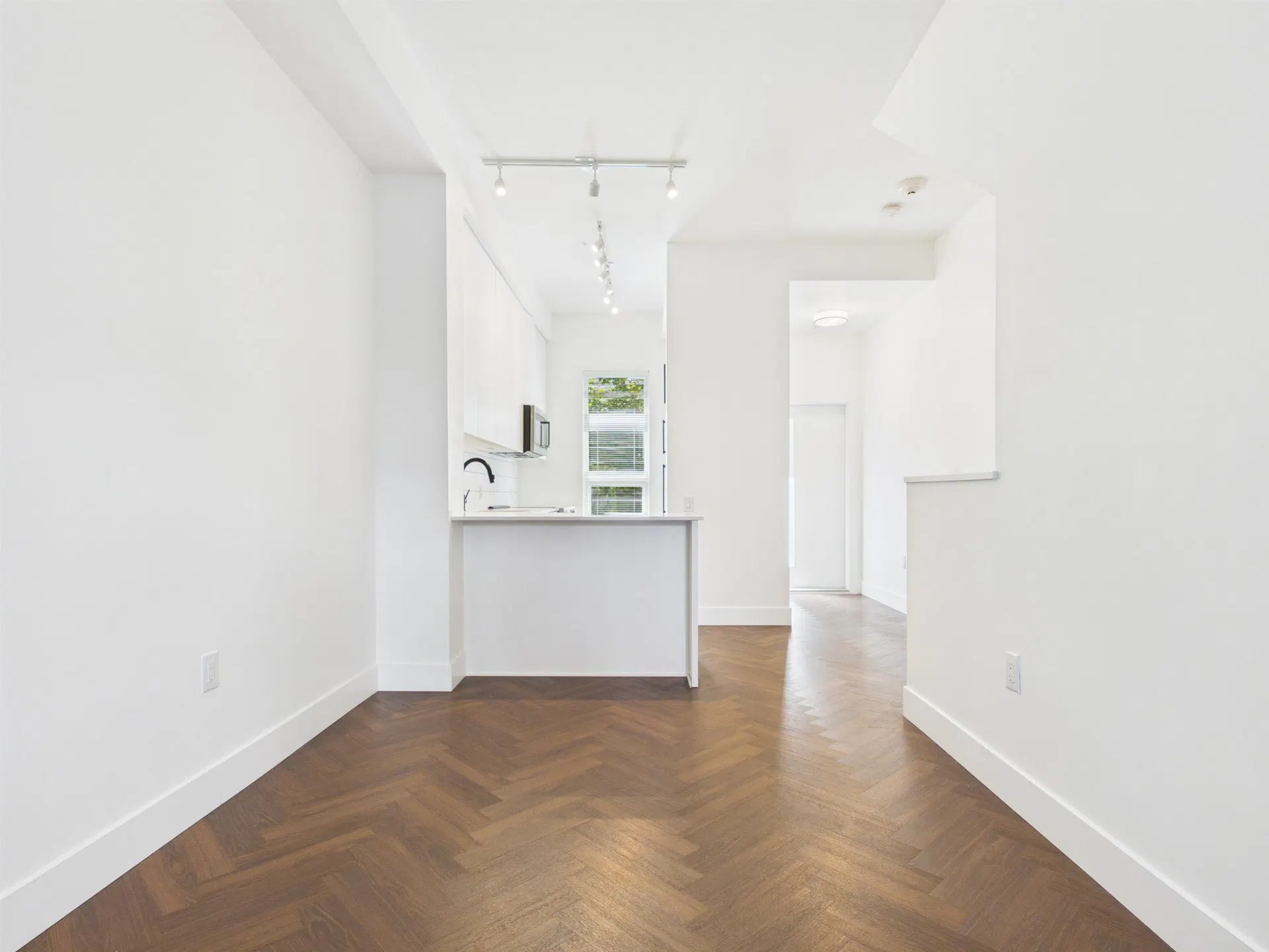 Photo 2 of 27 at #4 – 9735 University Crescent