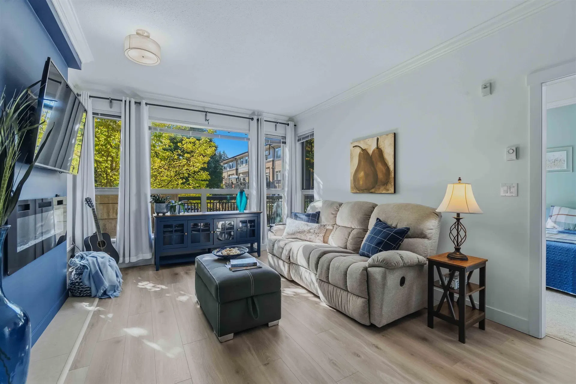 Photo 5 of 36 at #105 – 1153 Kensal Place