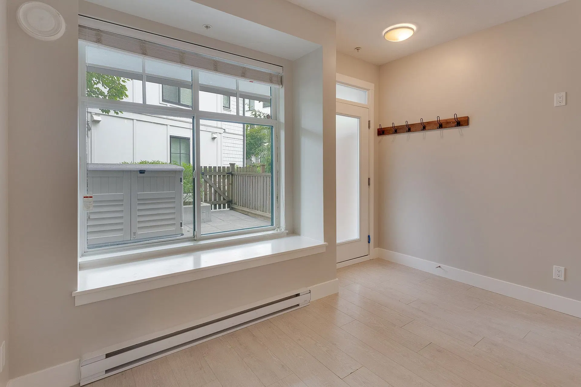 Photo 3 of 20 at #13 – 5152 Canada Way