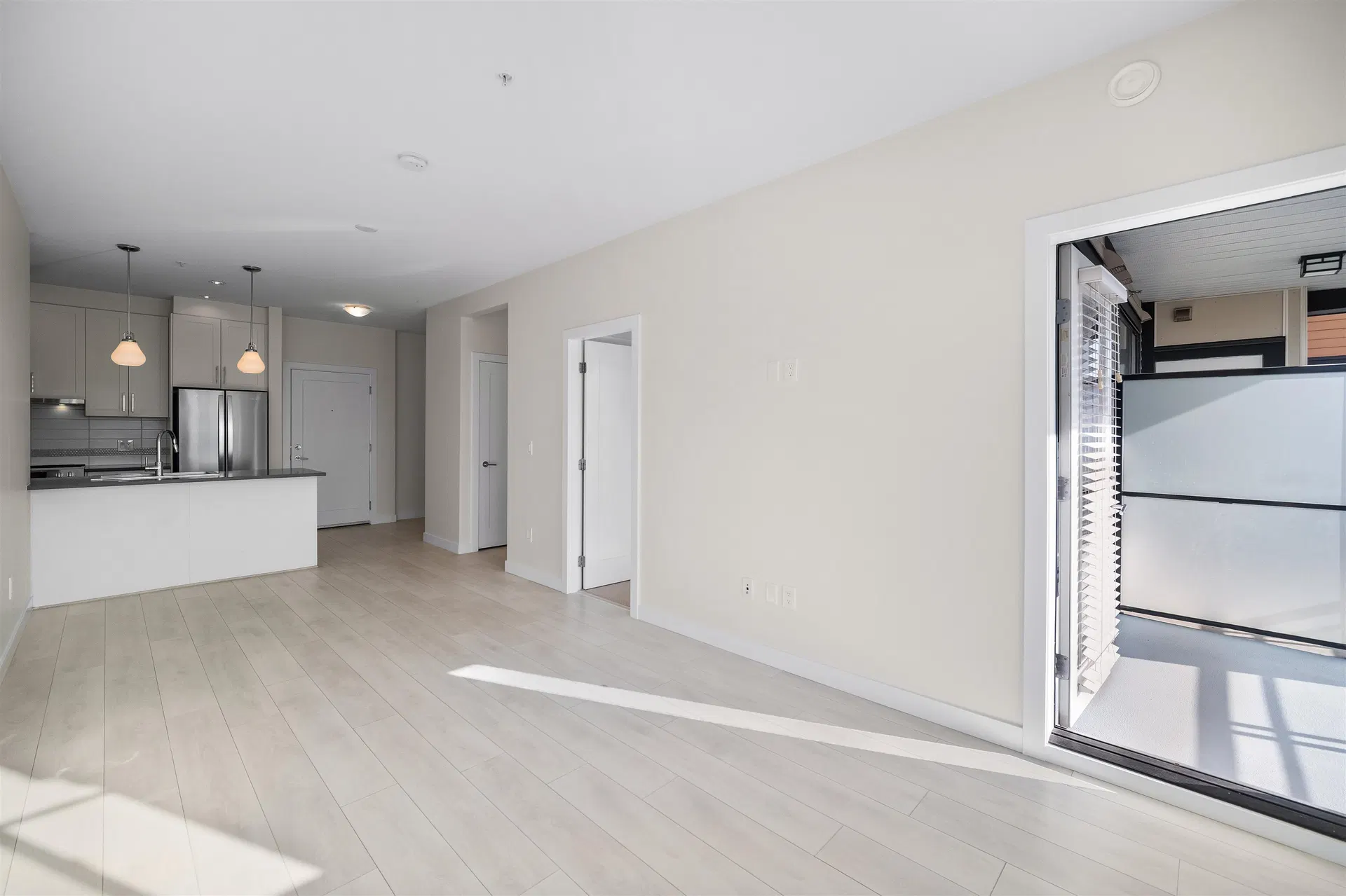 Photo 5 of 29 at #406 – 20829 77a Avenue