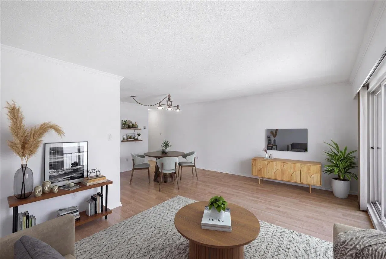 Photo 5 of 33 at #202 – 212 Forbes Avenue